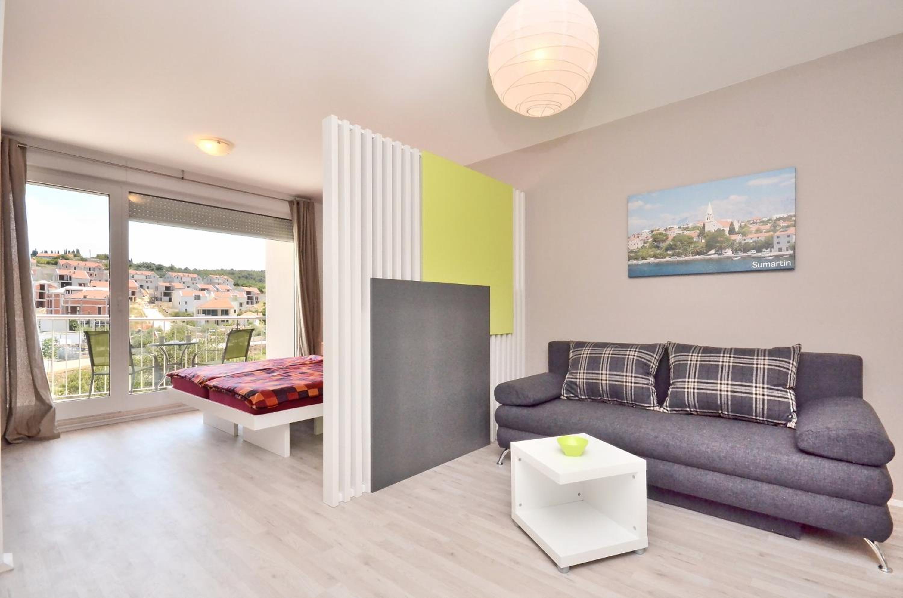 Studio with Balcony photo 1