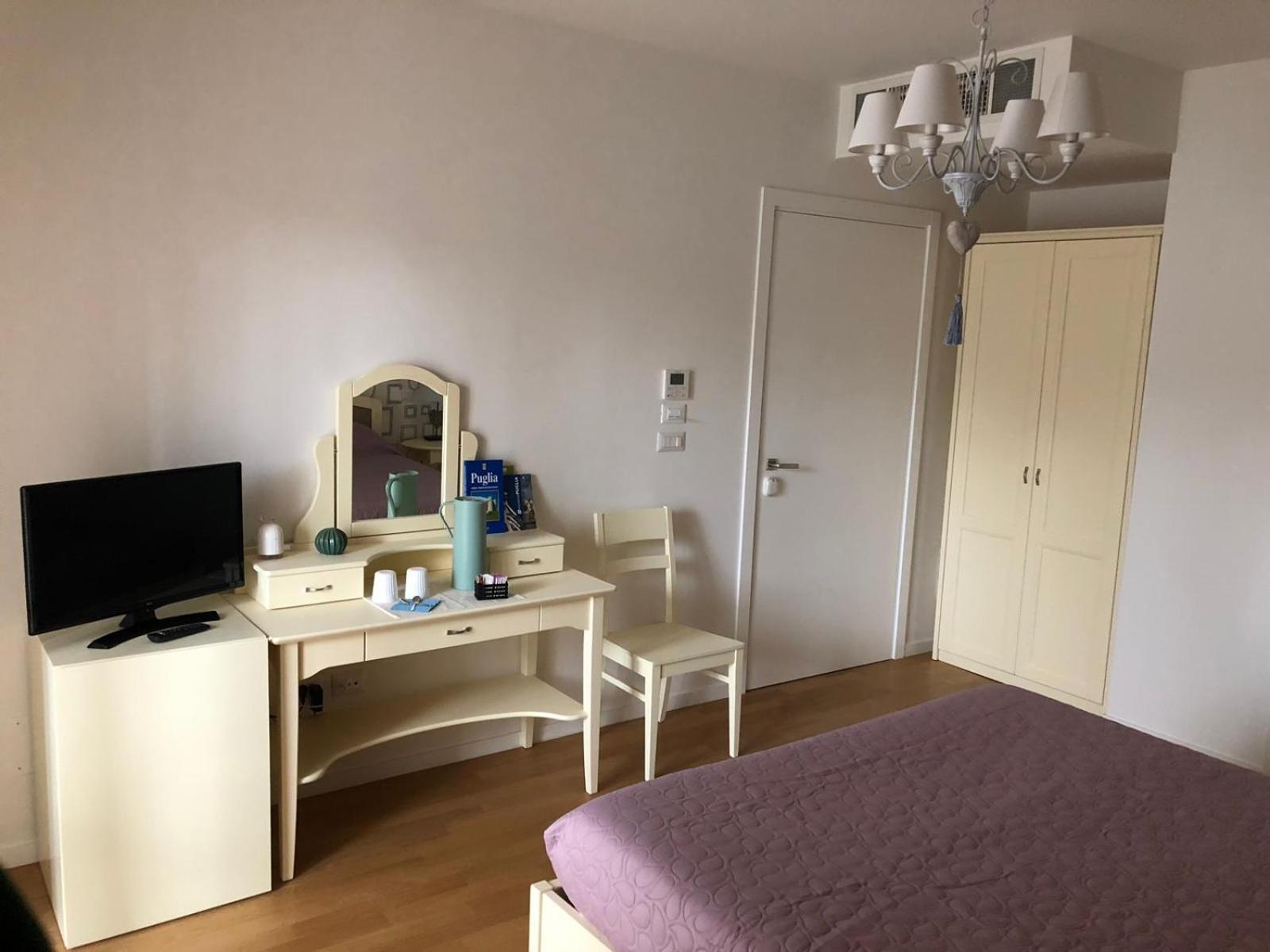 Double Room with Balcony photo 1