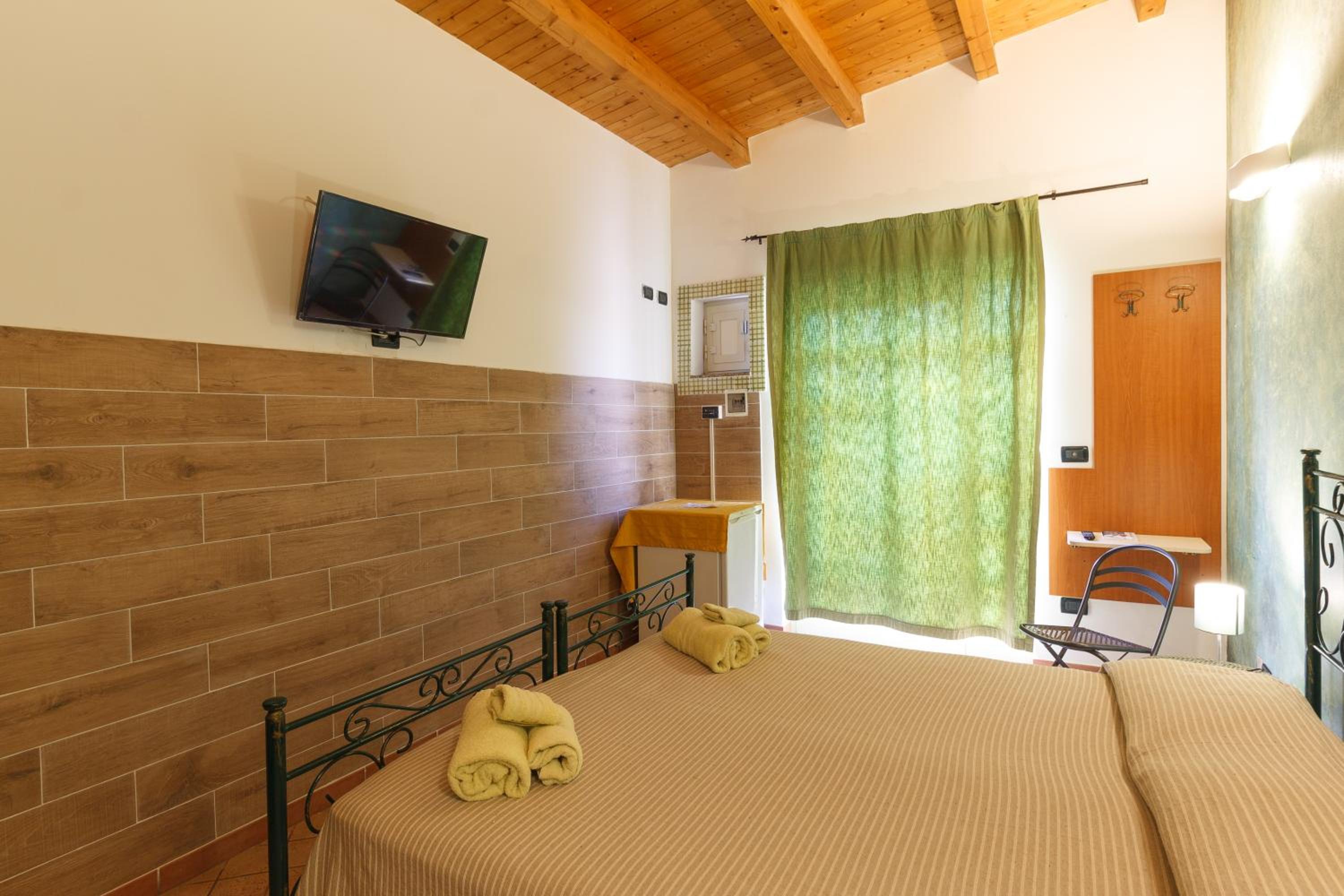 Double or Twin Room photo 2