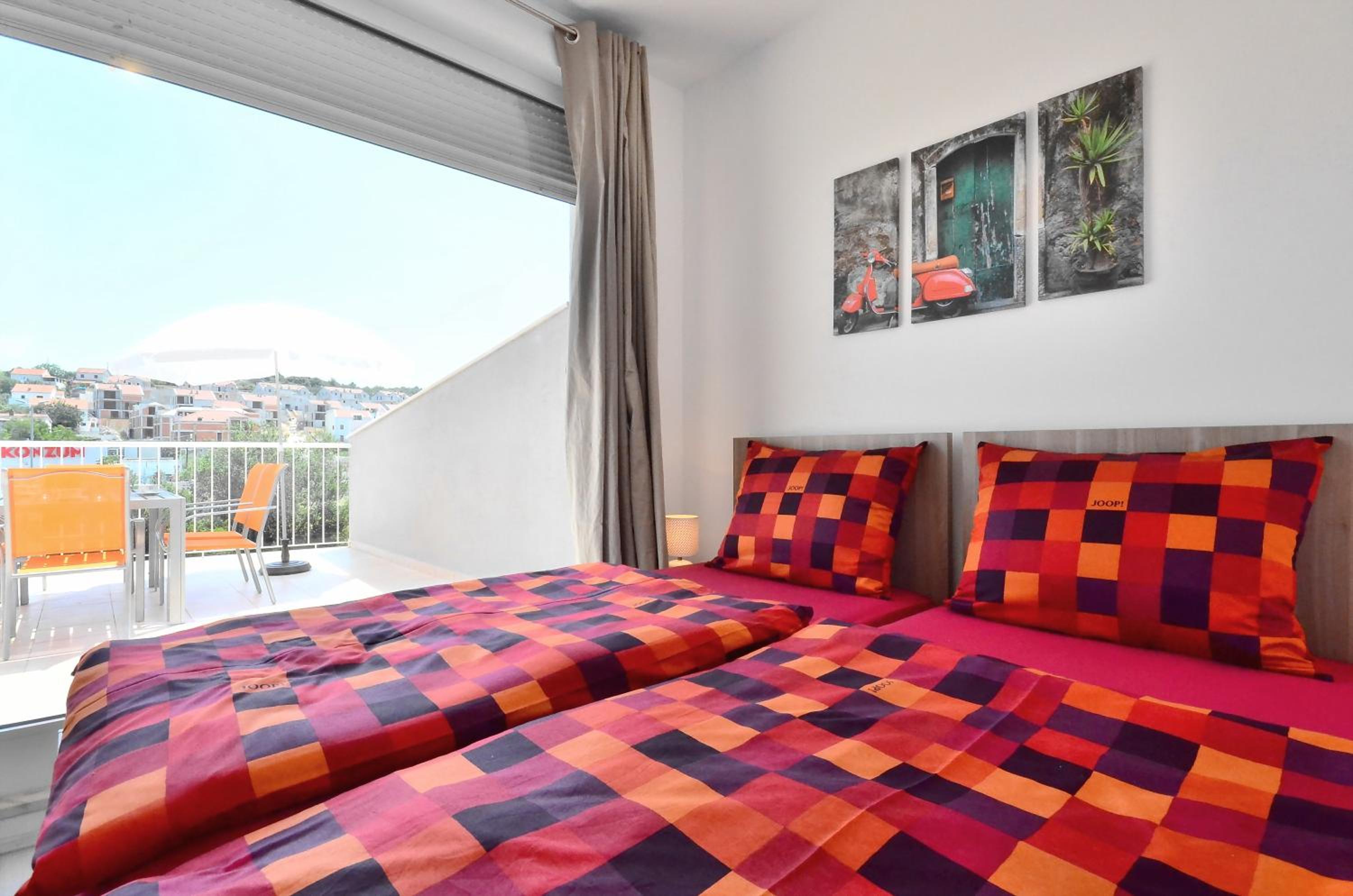 Two-Bedroom Apartment with Terrace photo 3