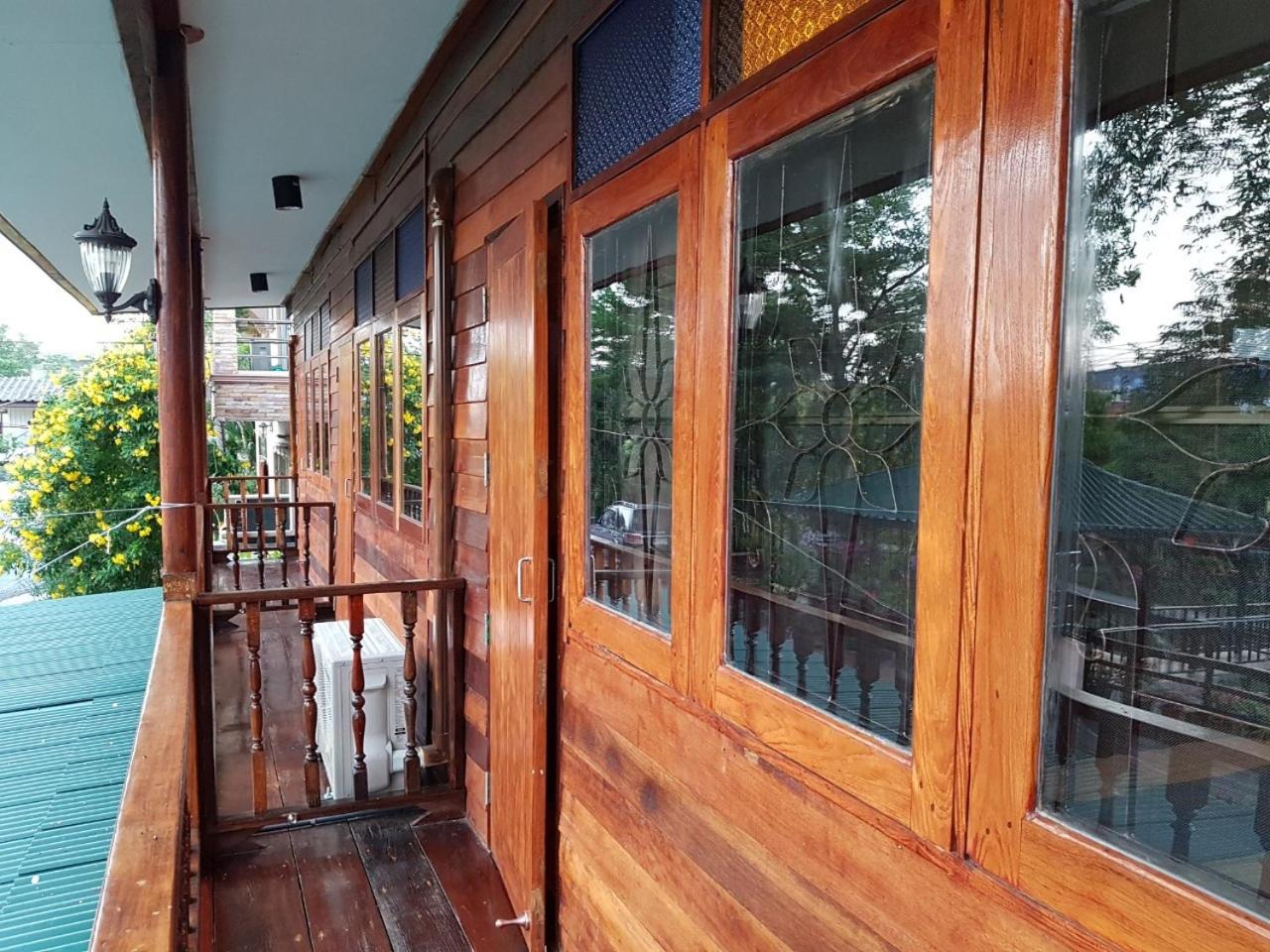 Twin Room with Balcony - Photo 2