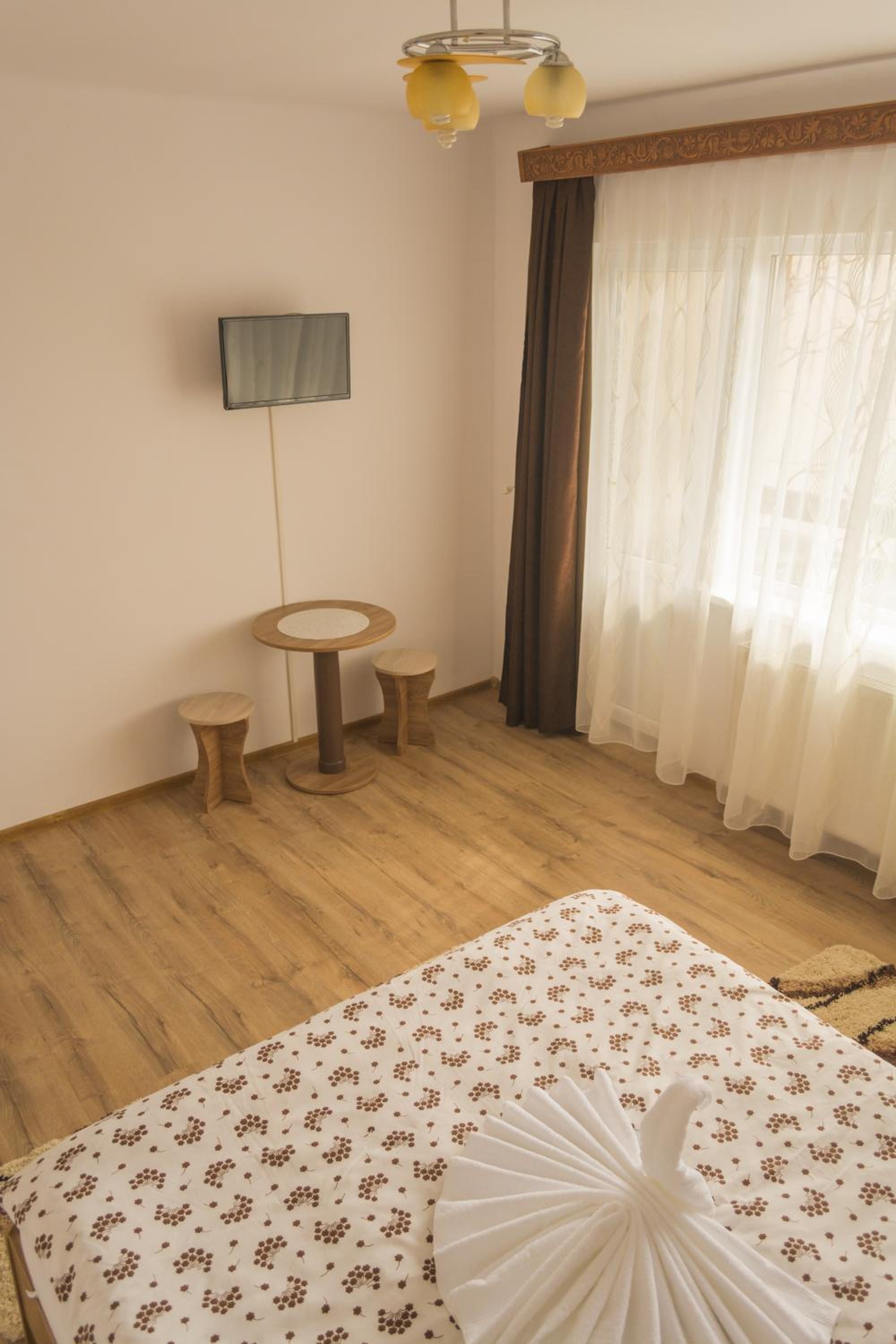 Two-Bedroom Suite photo 3