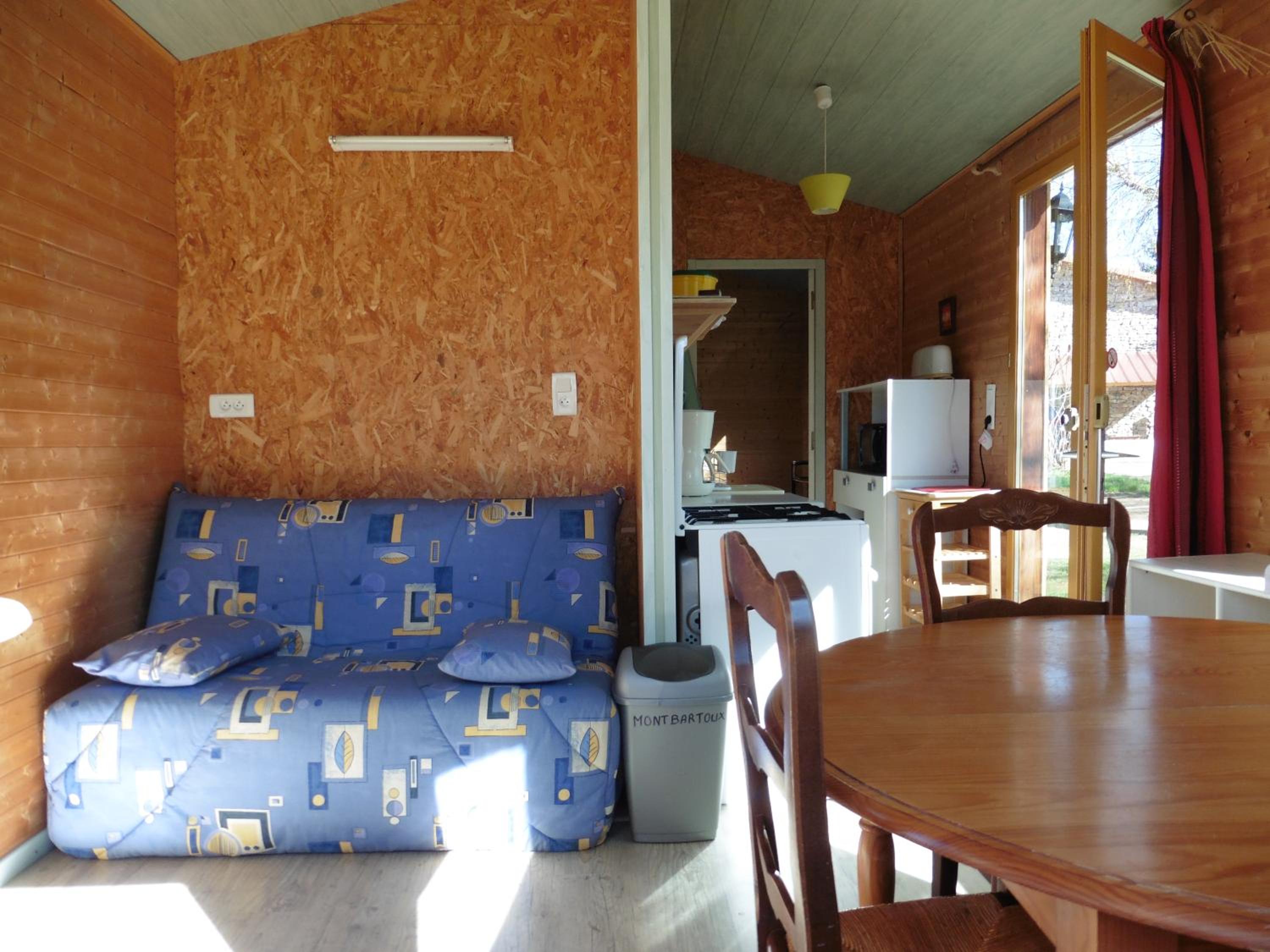 Bungalow with Patio photo 3