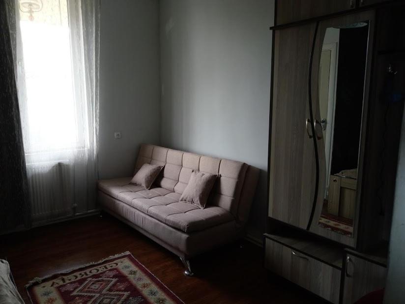 Double Room with Extra Bed photo 3