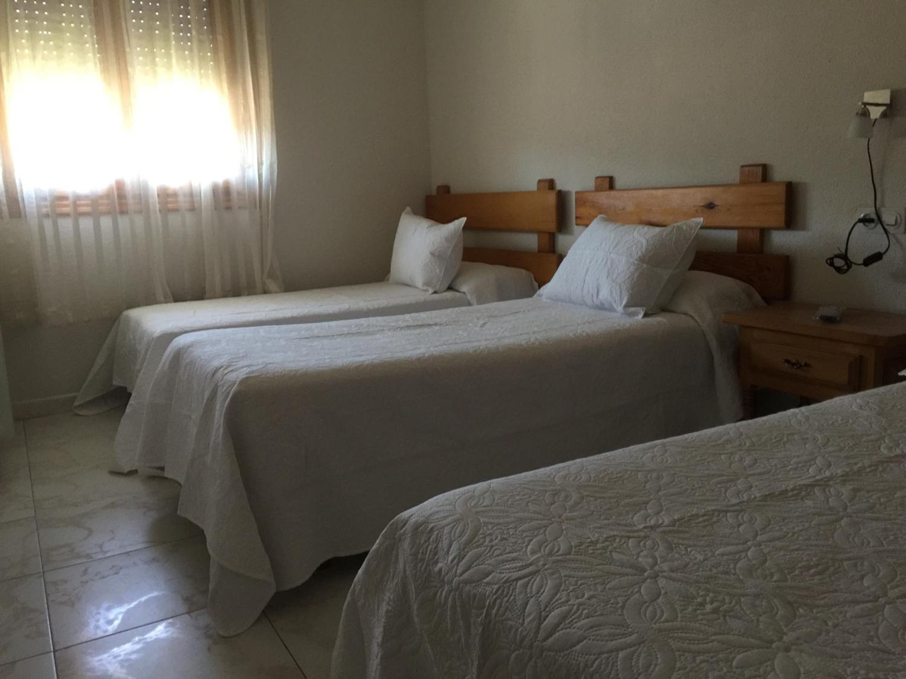 Double Room with Mountain View - Photo 1