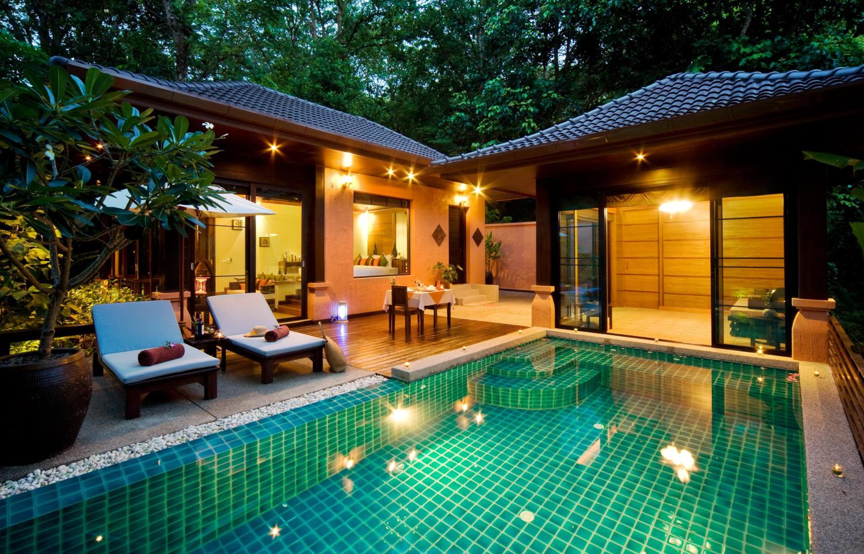 Pool Villa with Mountain View photo 2