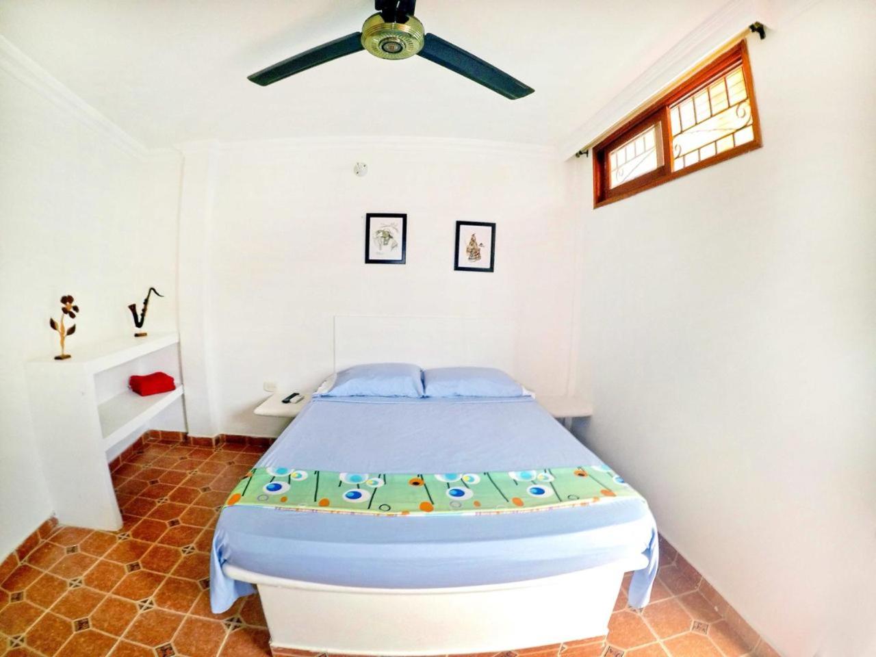 Double Room with Air Conditioner photo 1