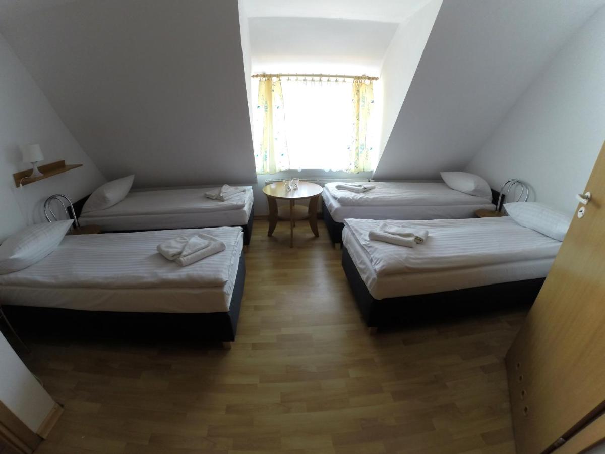 Quadruple Room photo 2