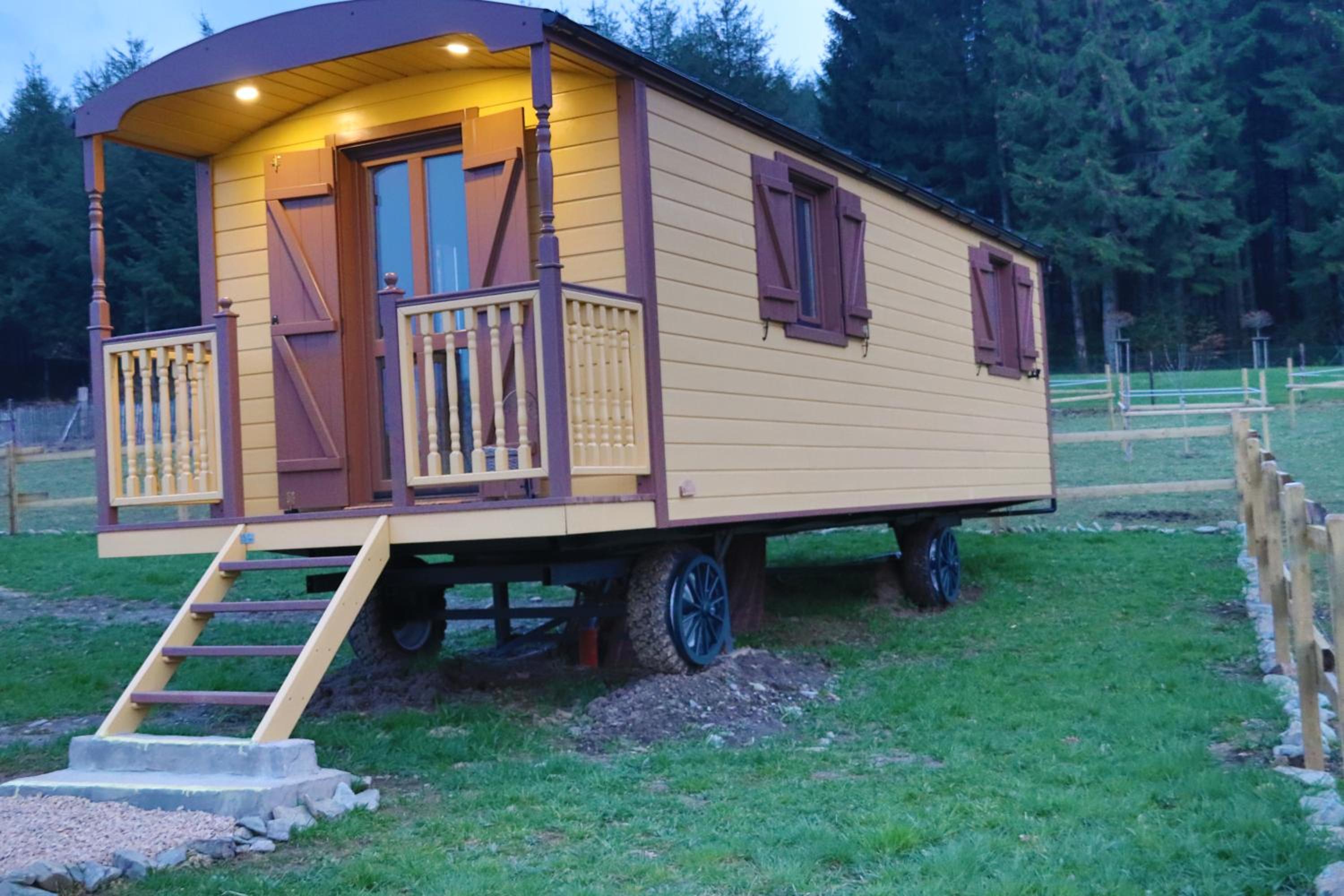 Mobile Home photo 3
