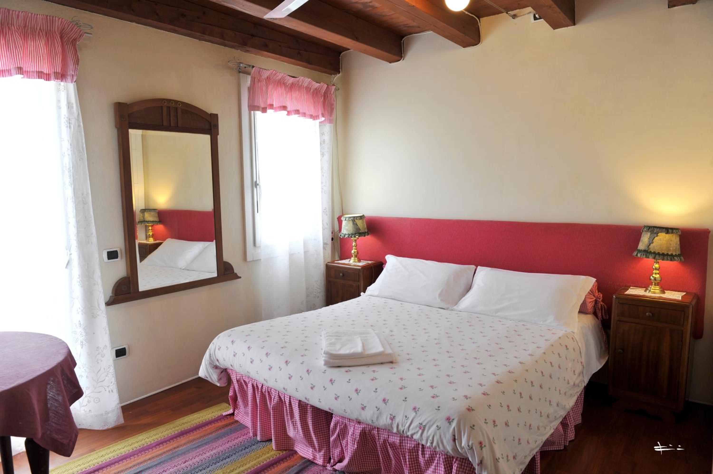 Double or Twin Room photo 1