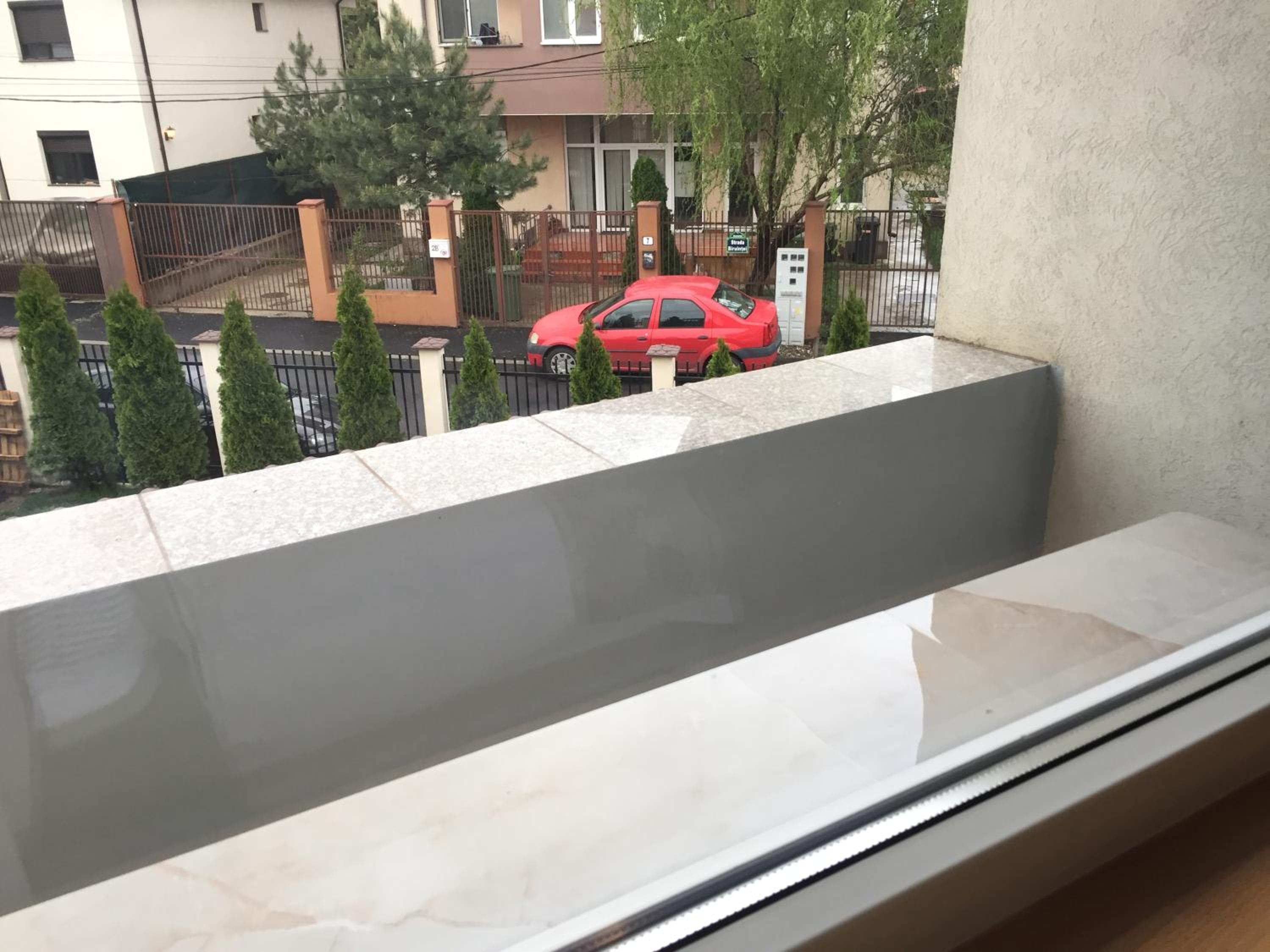 Twin Room with Balcony - Photo 17
