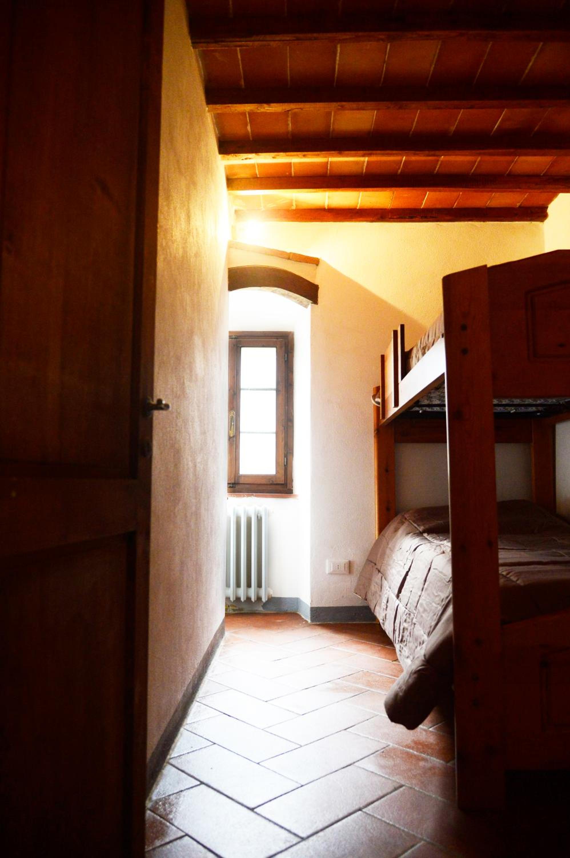 Two-Bedroom Apartment - Photo 20