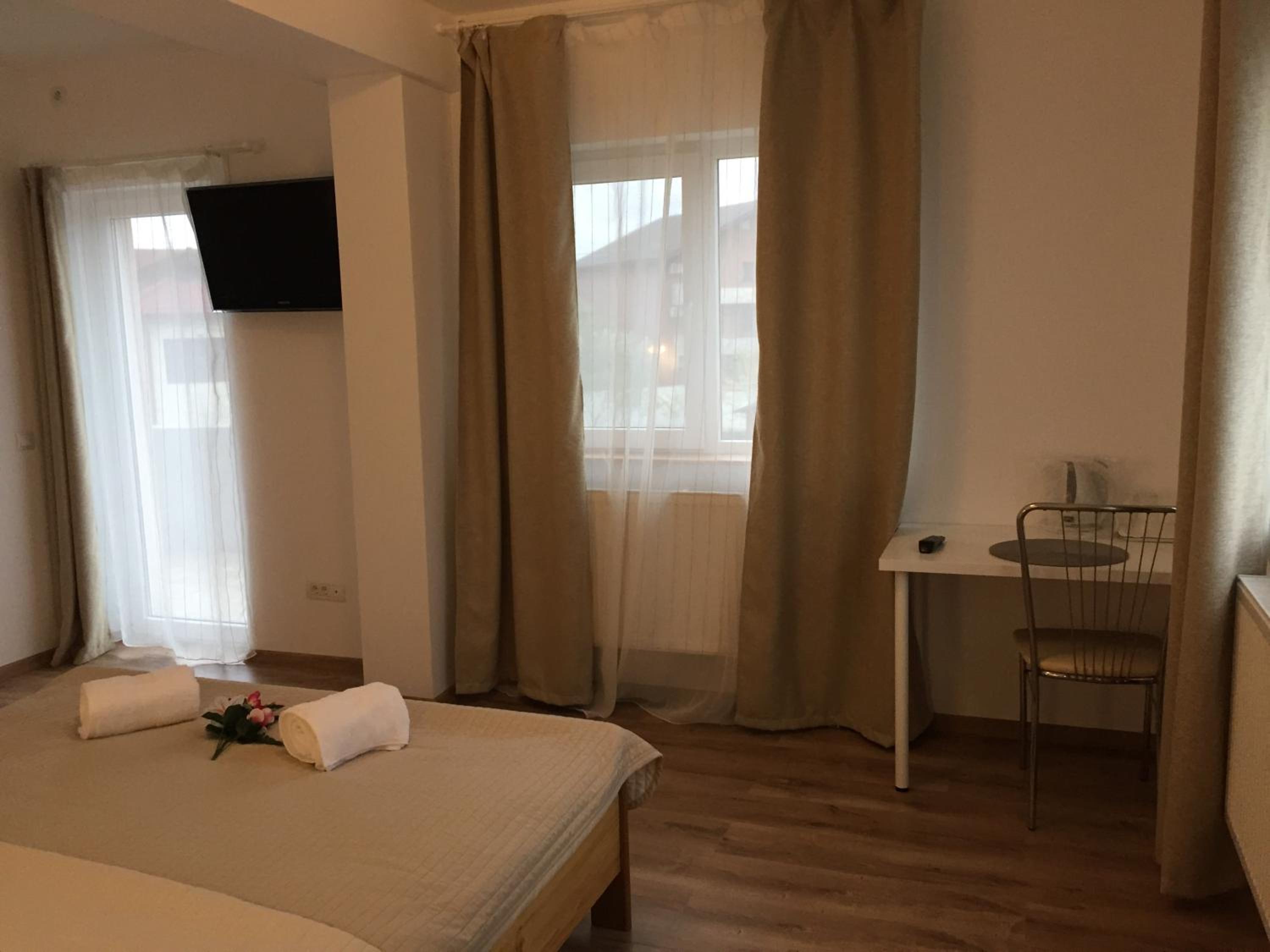 Double Room with Balcony photo 3