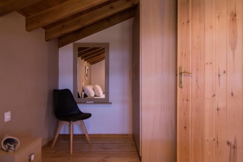 Two-Bedroom House photo 3