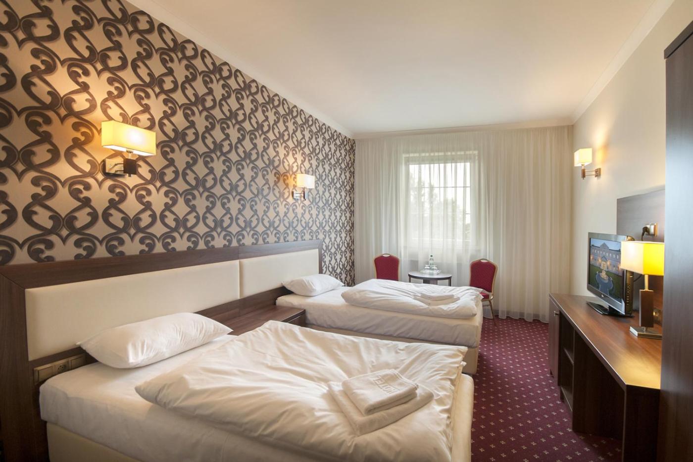 Double or Twin Room - Photo 3