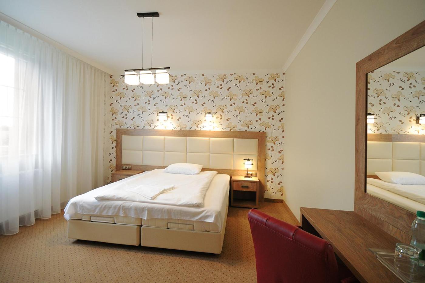 Double or Twin Room - Photo 1
