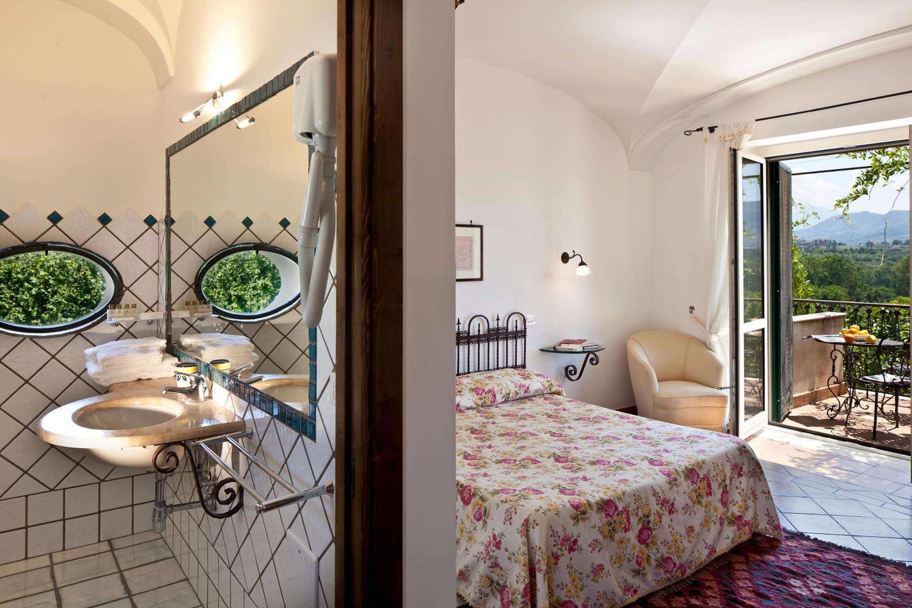 Superior Double Room - Photo 4