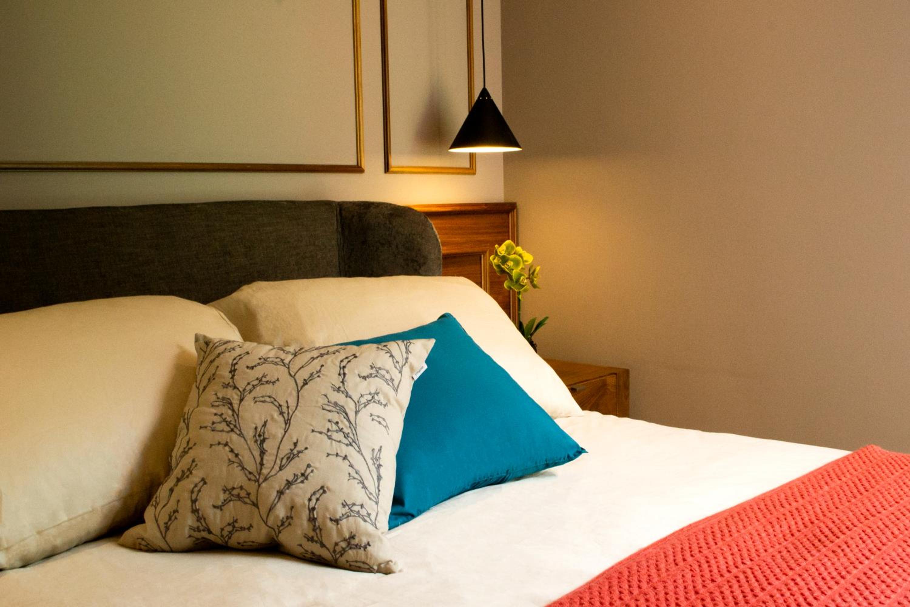 Queen Room - Photo 1