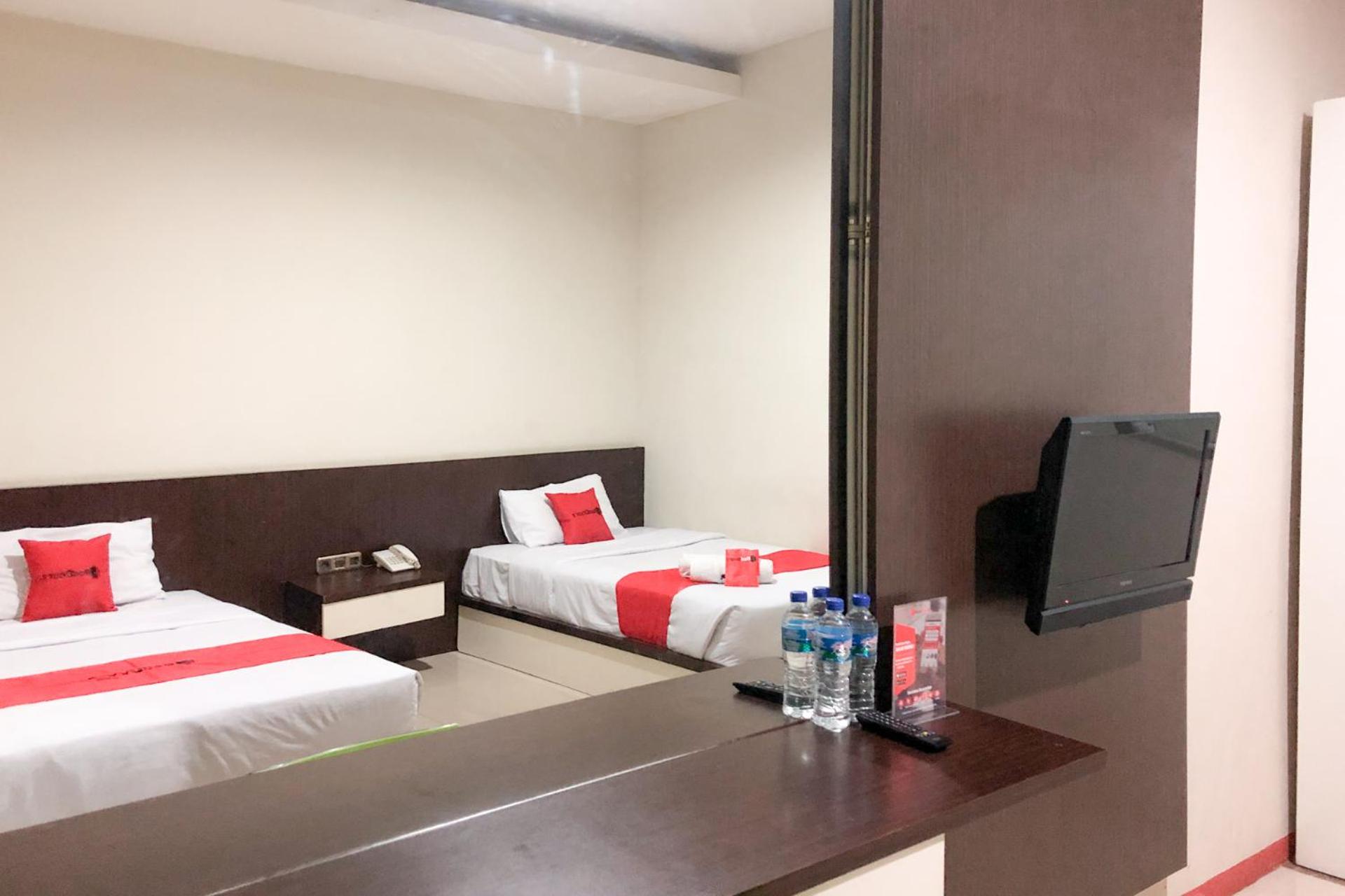 Twin Room - Photo 6
