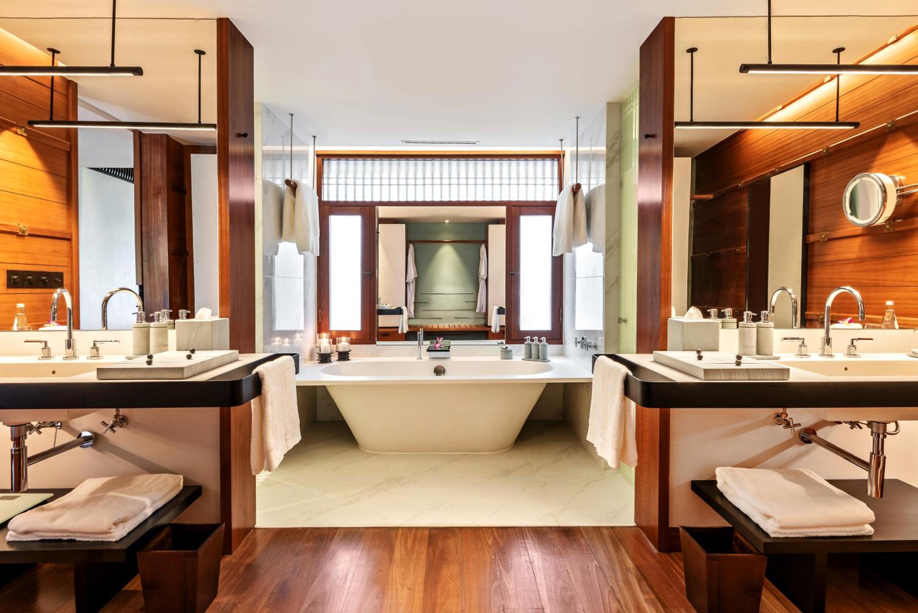 Staycation Package: Canopy Premium King or Twin [Malaysia Residents] photo 2