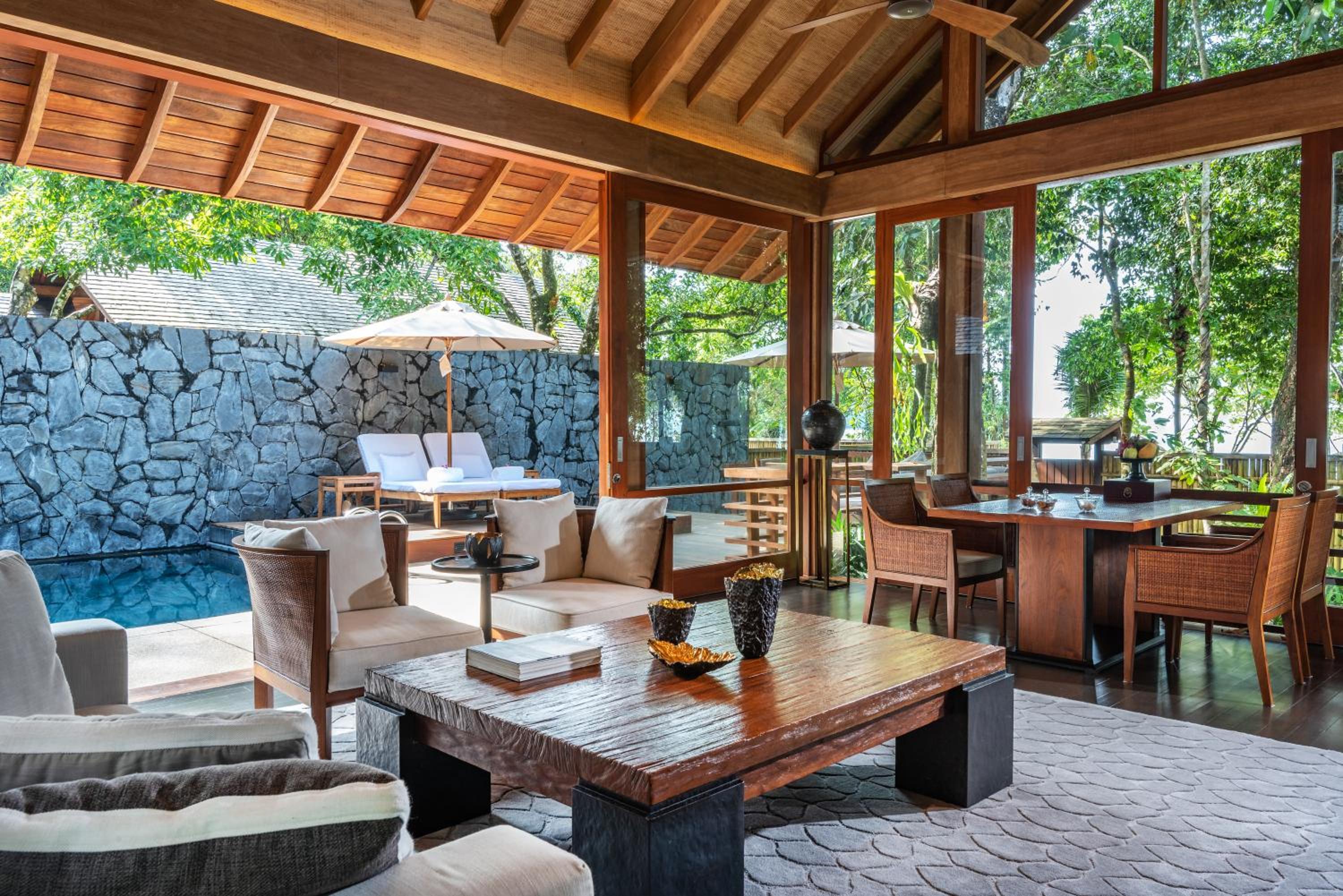 One-Bedroom Beach Villa with Private Pool - Photo 4