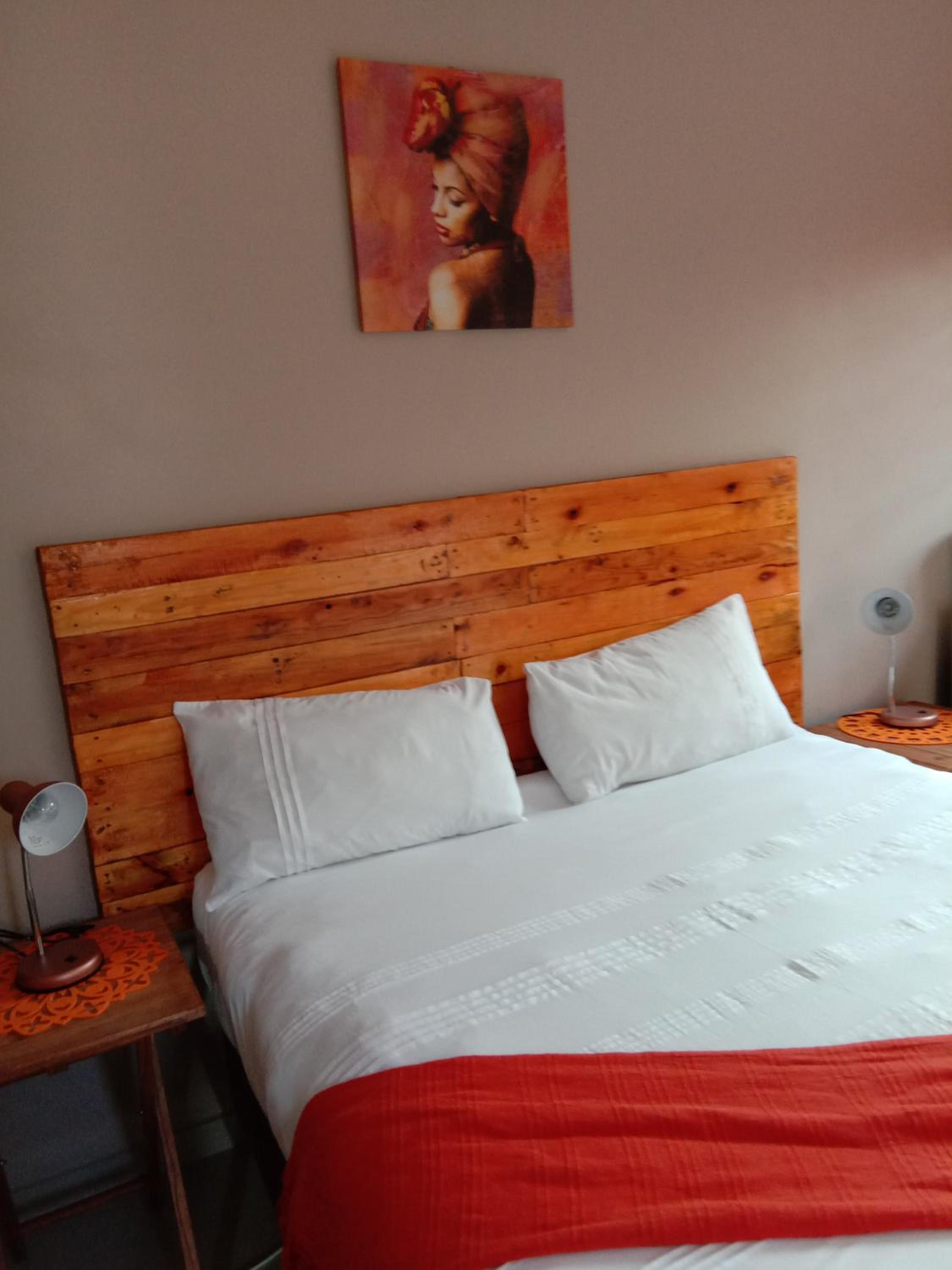 Standard Queen Room photo 1