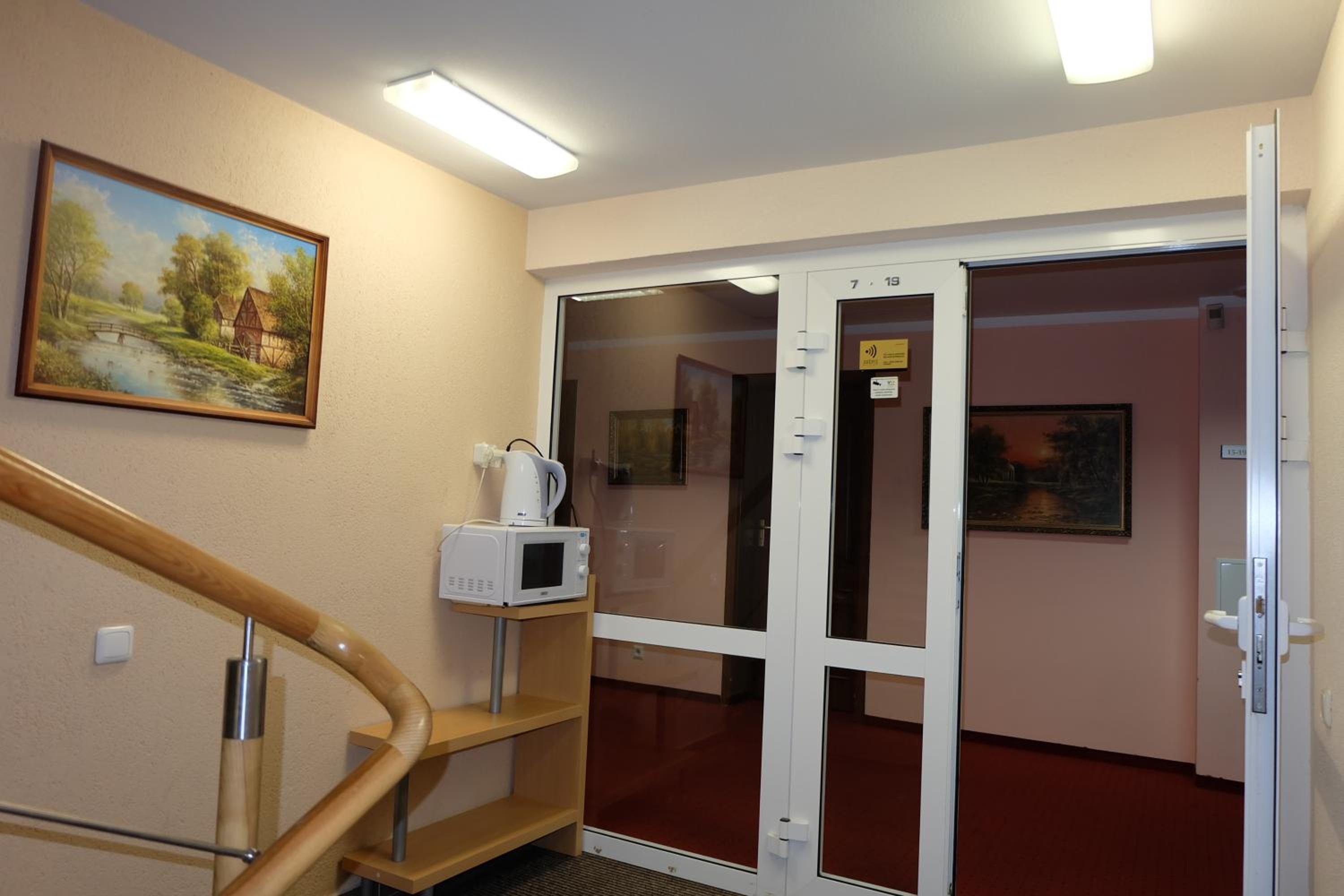 Triple Room - Photo 12