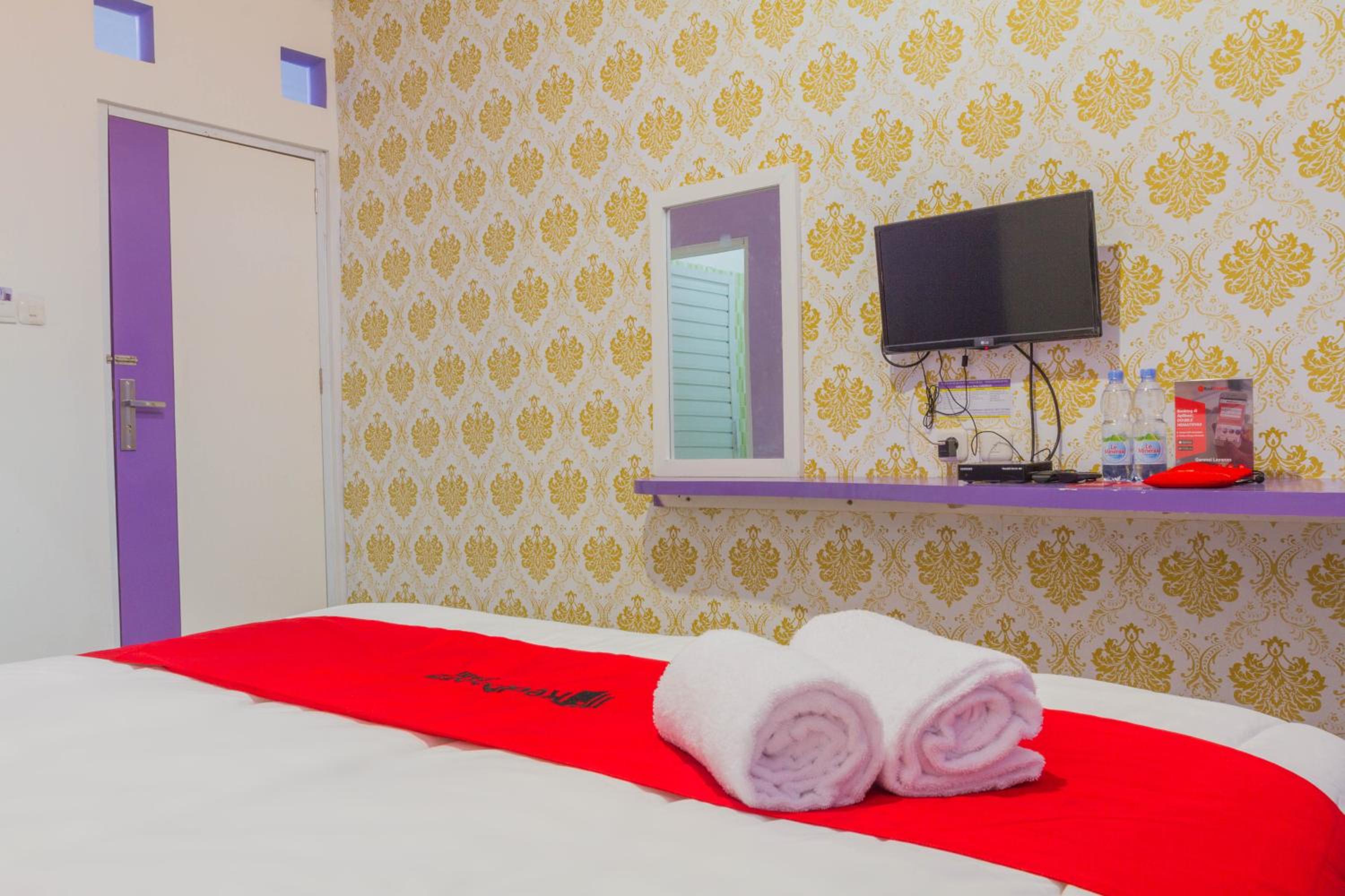 Double Room - Photo 9