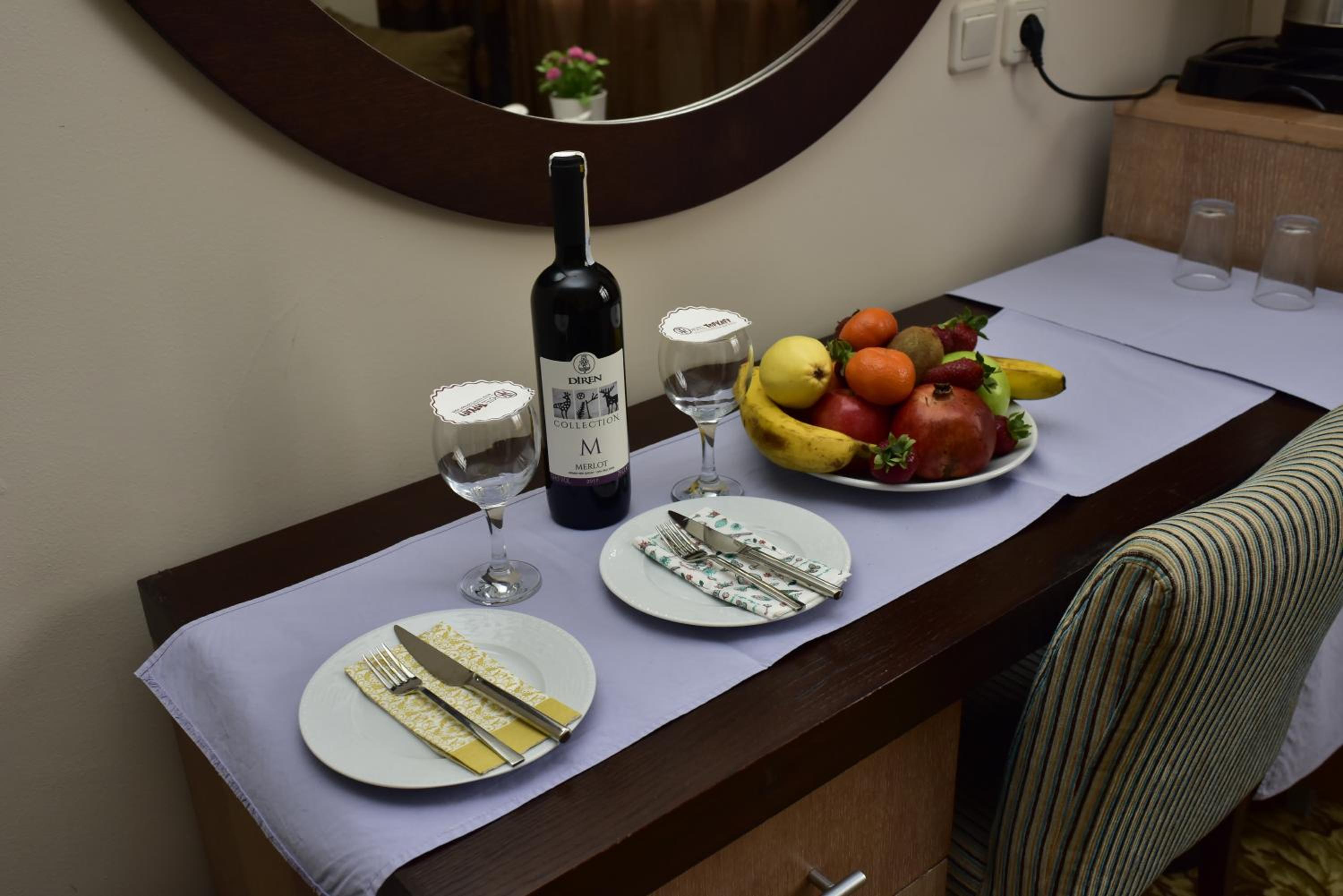 Standard Double or Twin Room photo 2