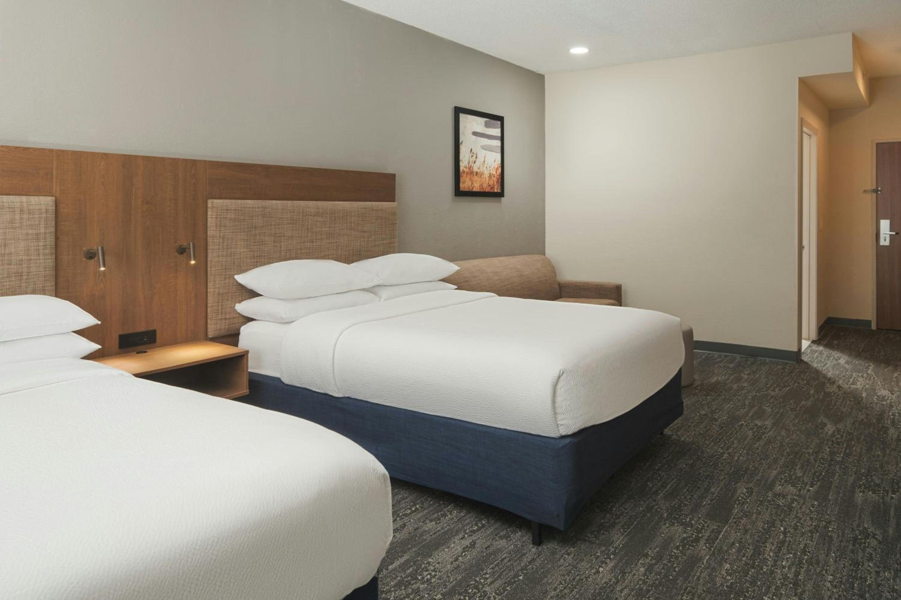 Queen Suite with Two Queen Beds and Sofa Bed