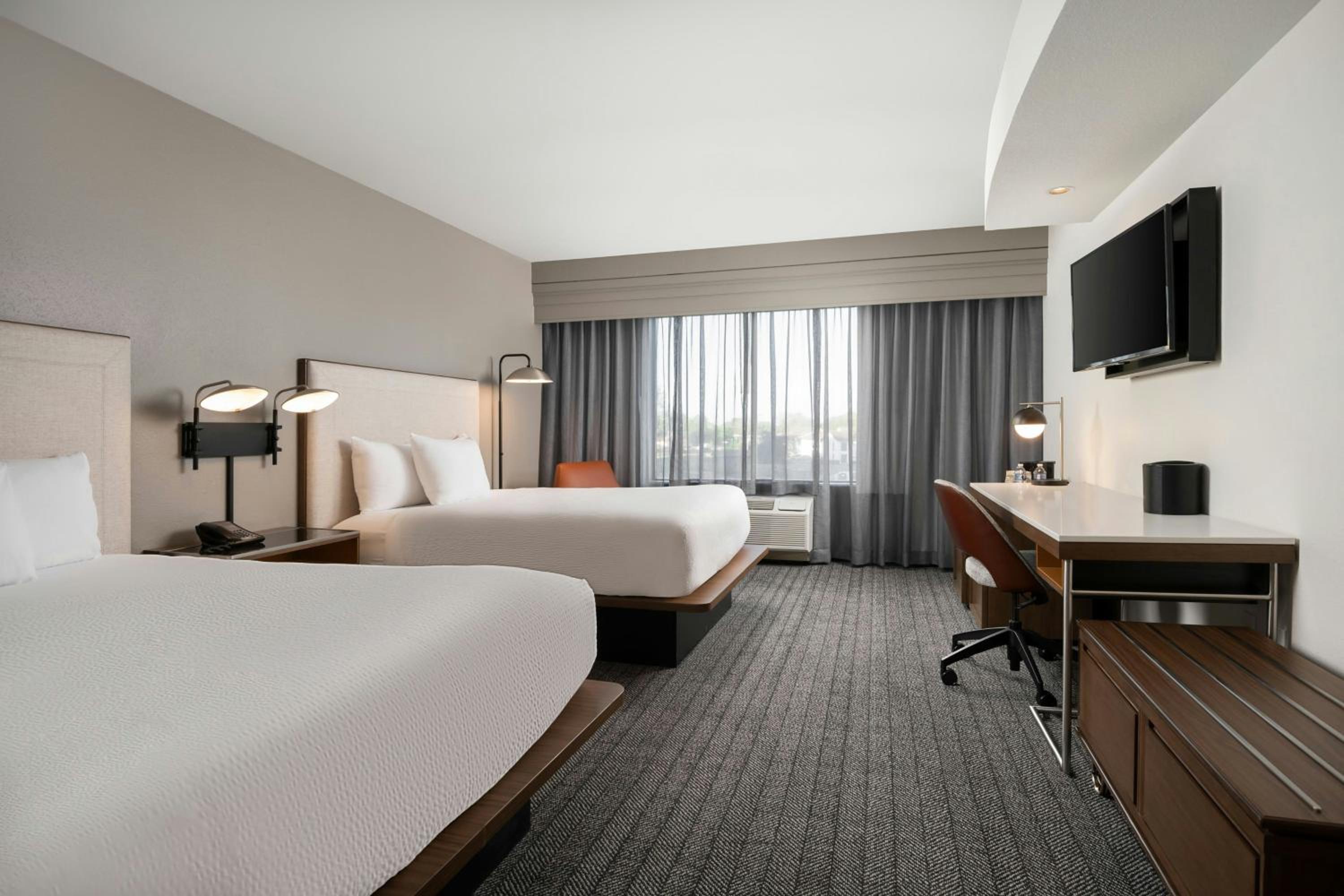 Courtyard by Marriott New Braunfels River Village