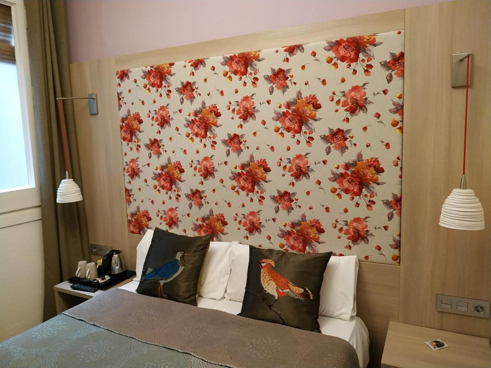 Budget Double Room photo 3
