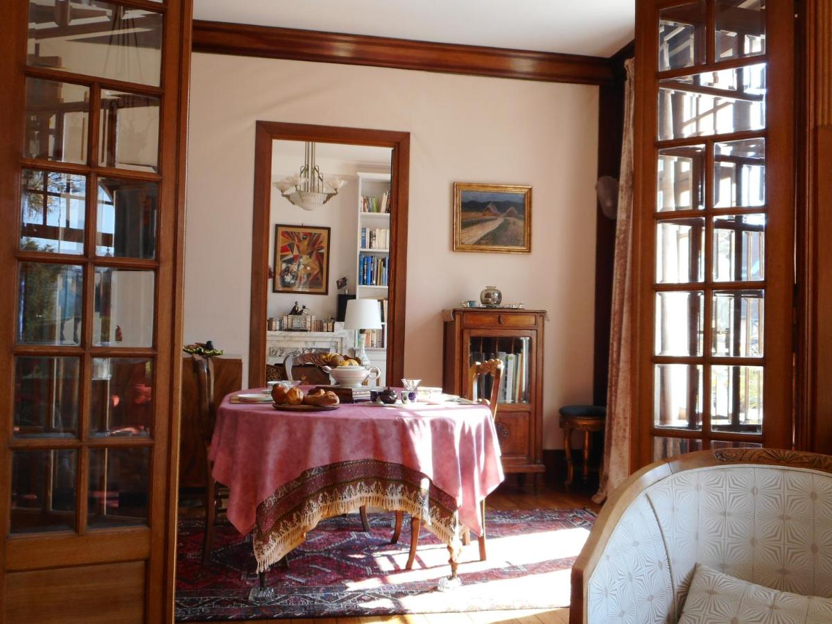 Deluxe Family Room photo 2