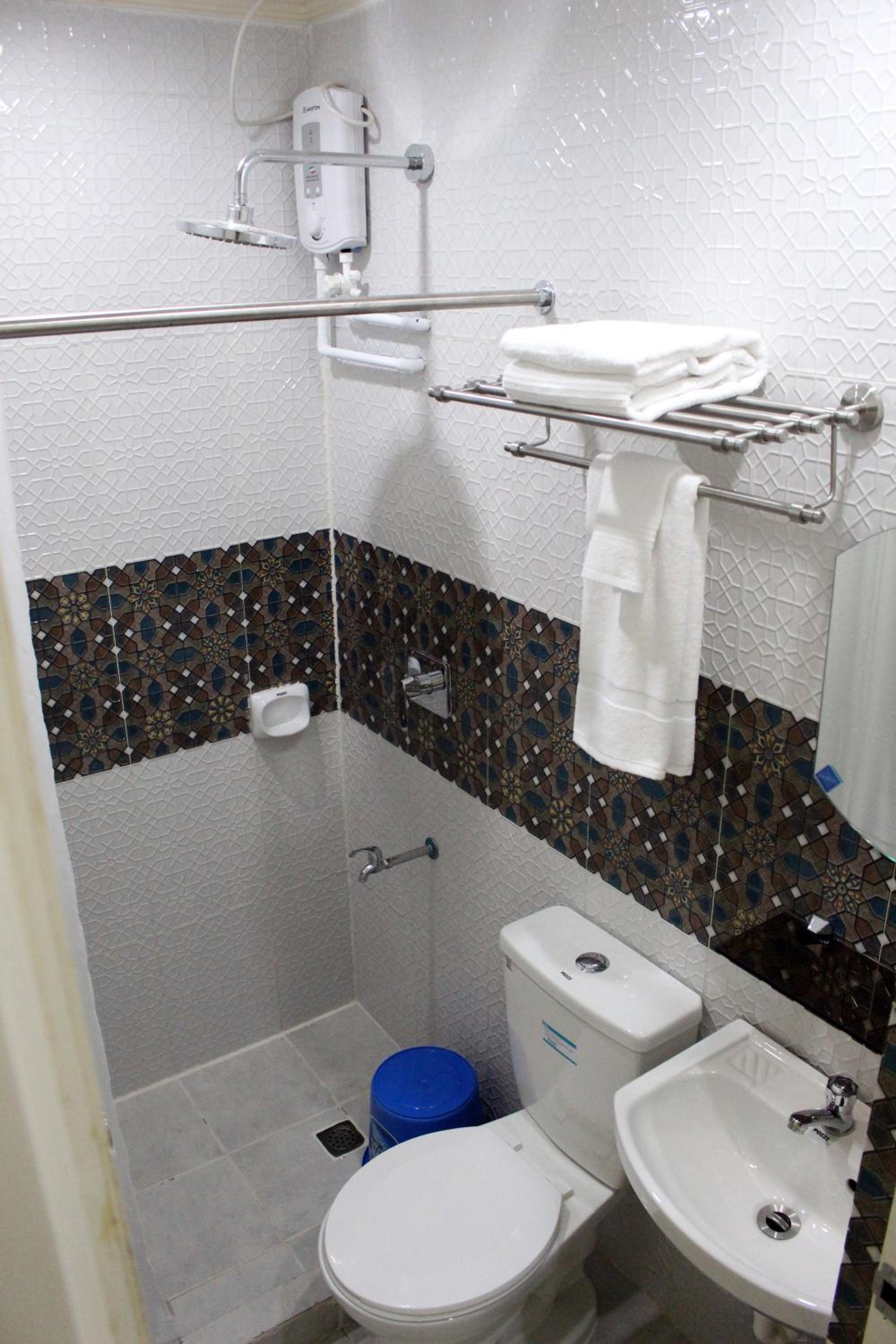 Single Room photo 3