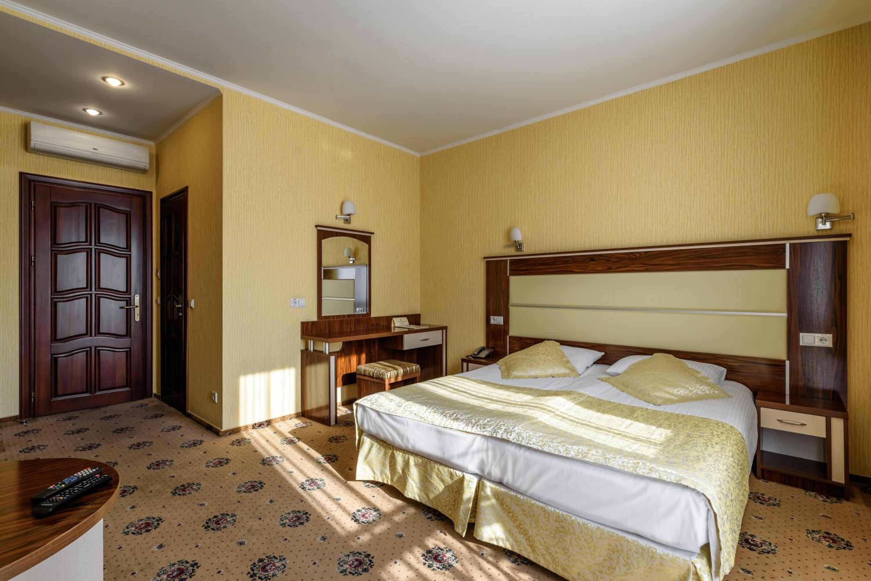 Duplex Suite (2 adults)