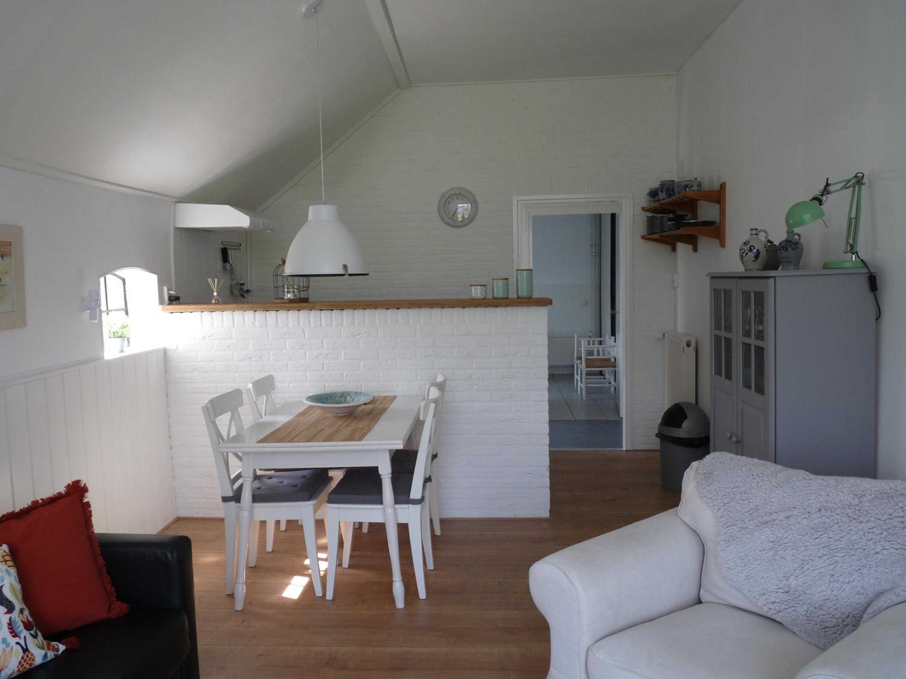 Apartment - Ground Floor photo 3