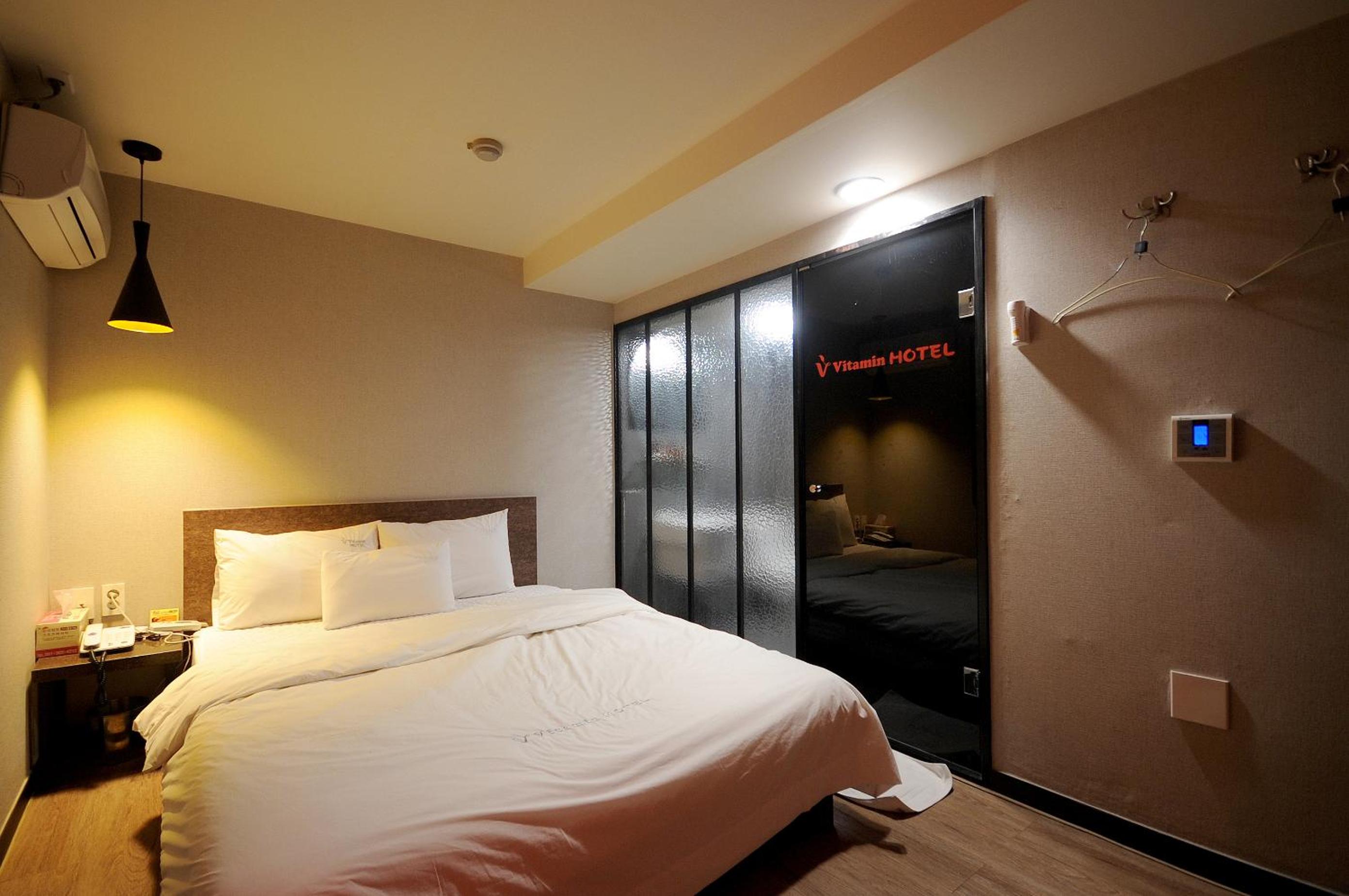 Standard Double Room - Photo 5
