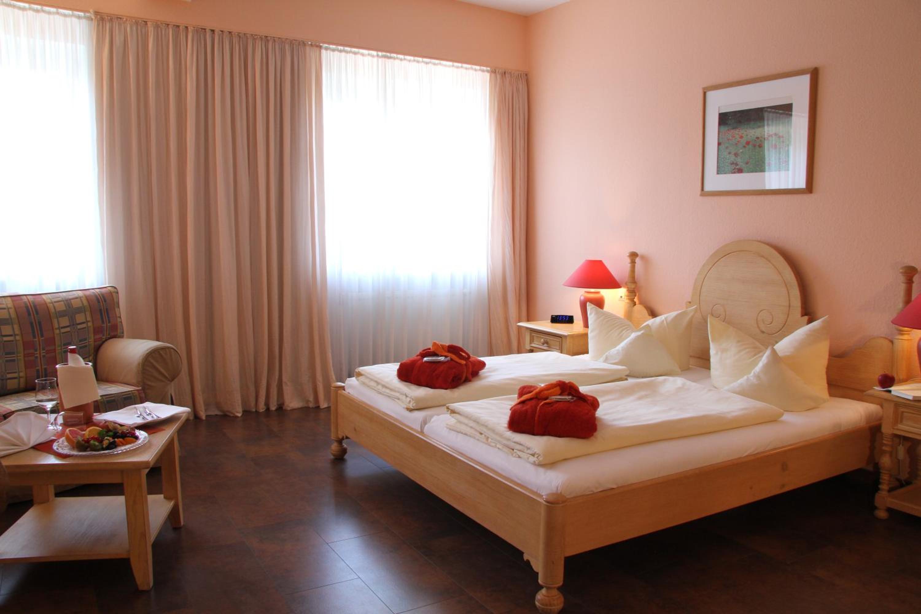 Double Room - Photo 5