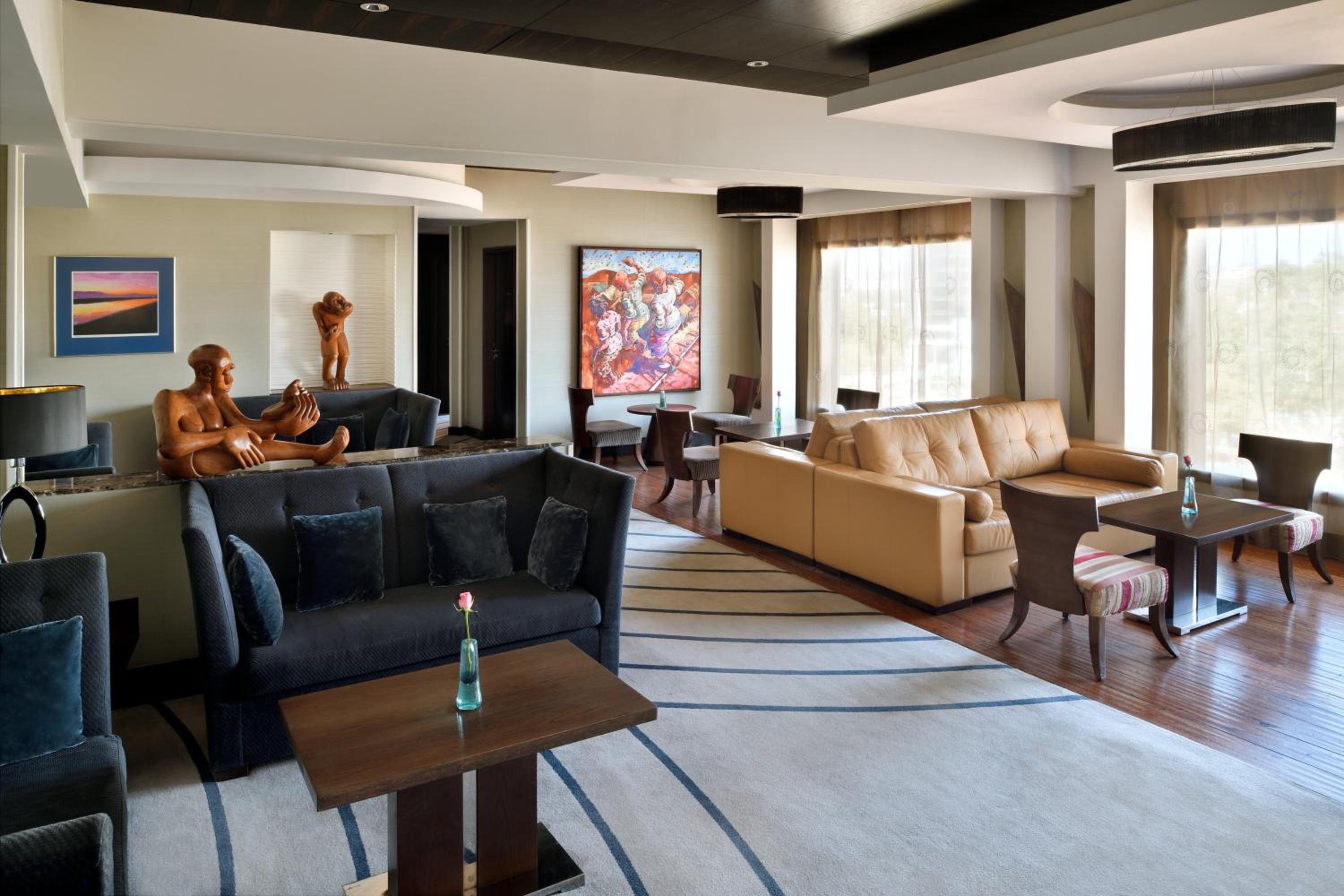 Sankara Executive Room, Executive lounge access, 1 King - Photo 3