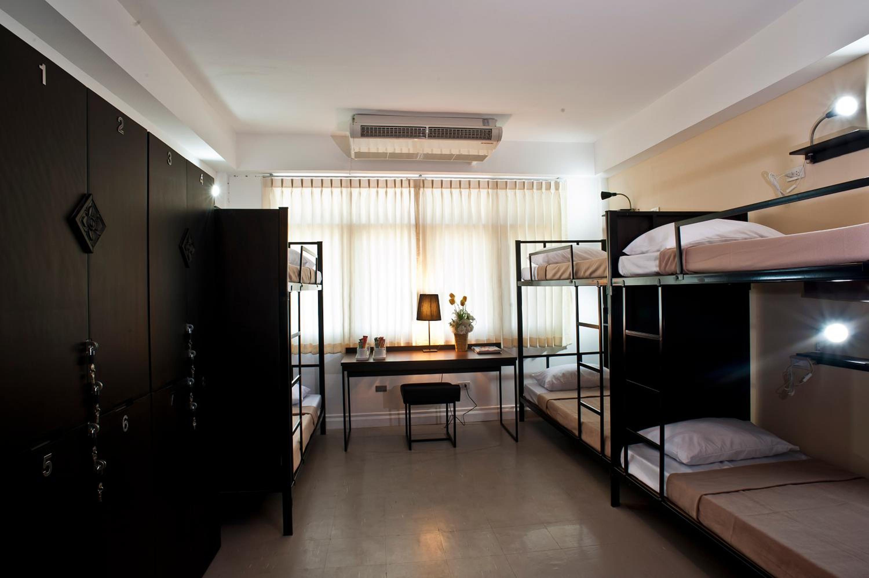 Family Room with Private Bathroom (8 Adults) photo 1