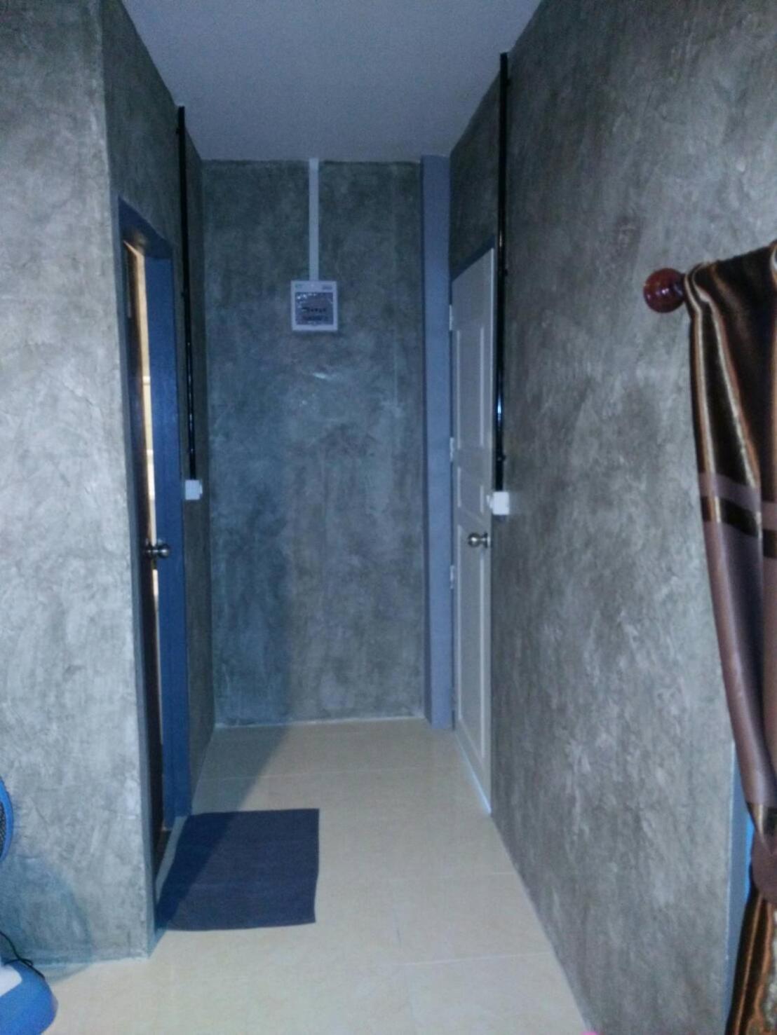 Small Double Room - Photo 10