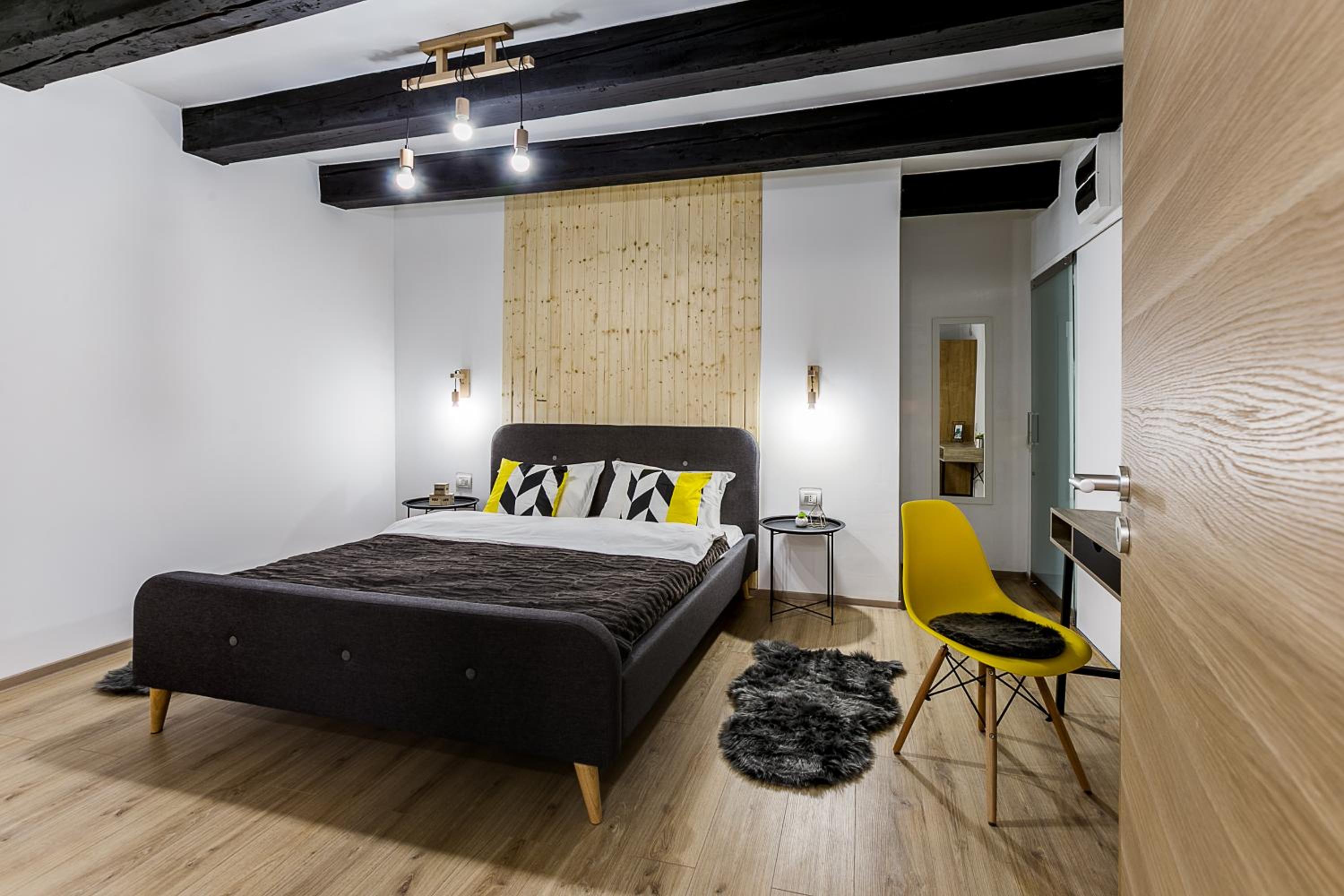 Superior Studio - Photo 1