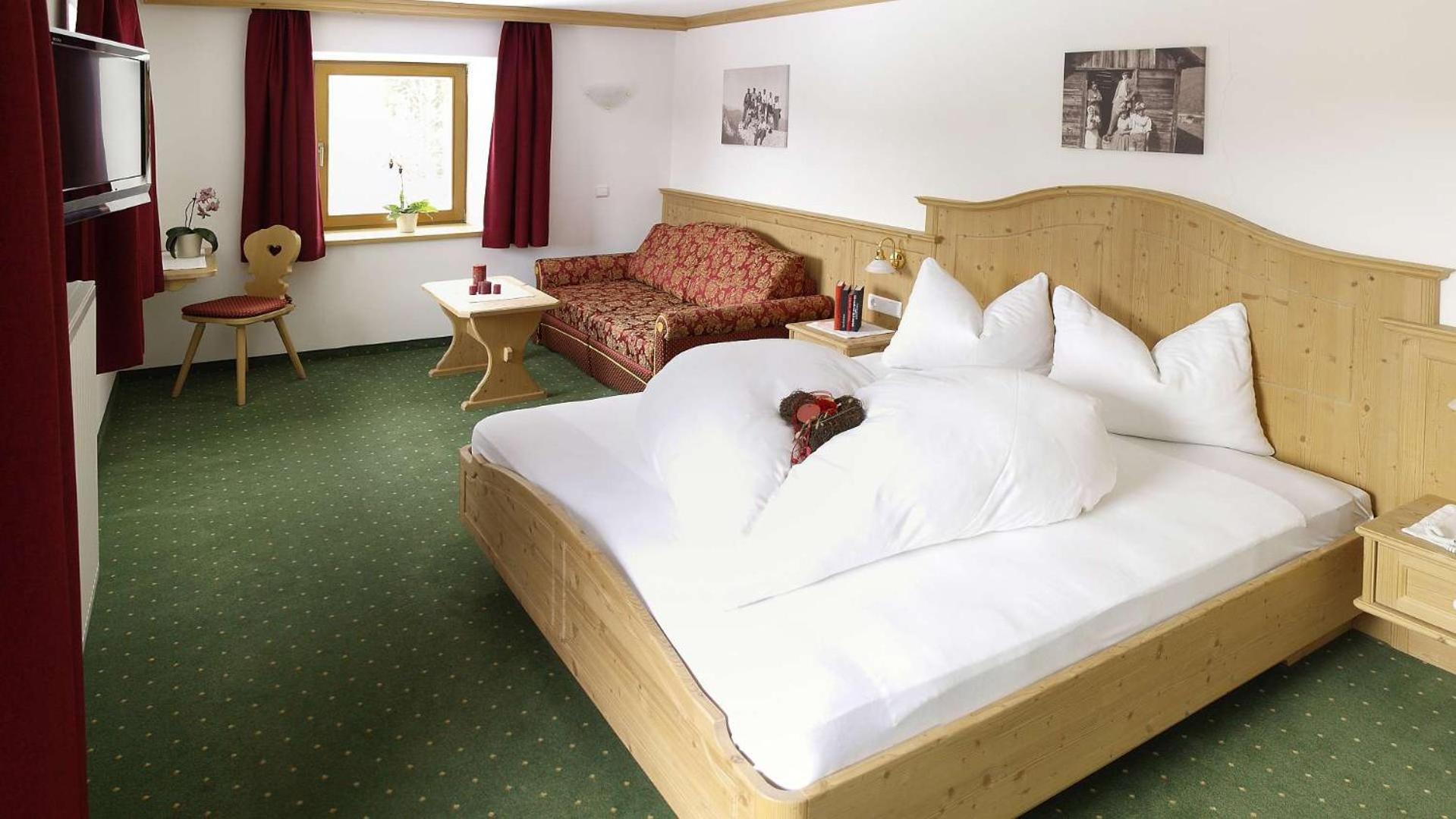 Comfort Double Room with Balcony photo 2