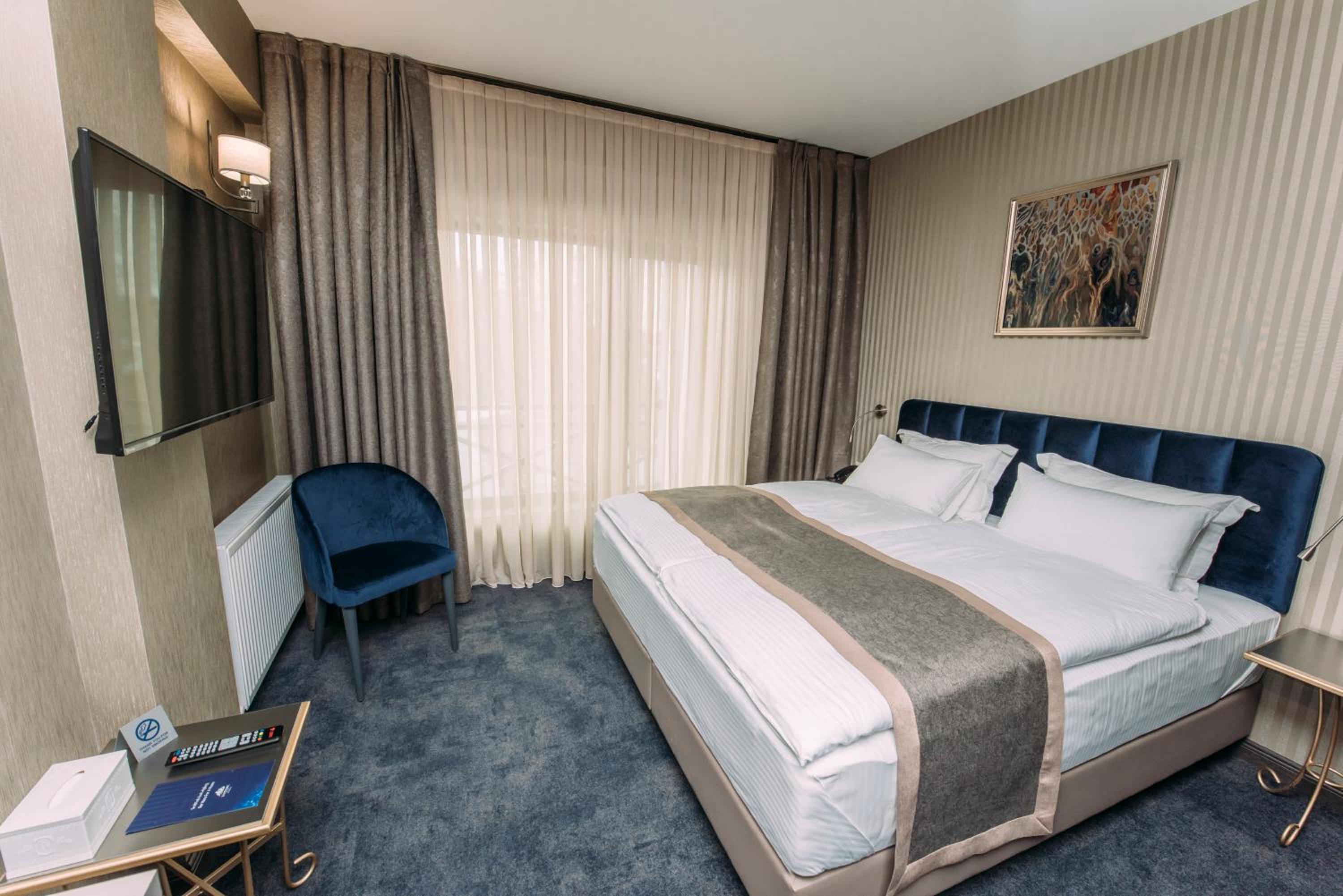 Family Suite - Photo 11