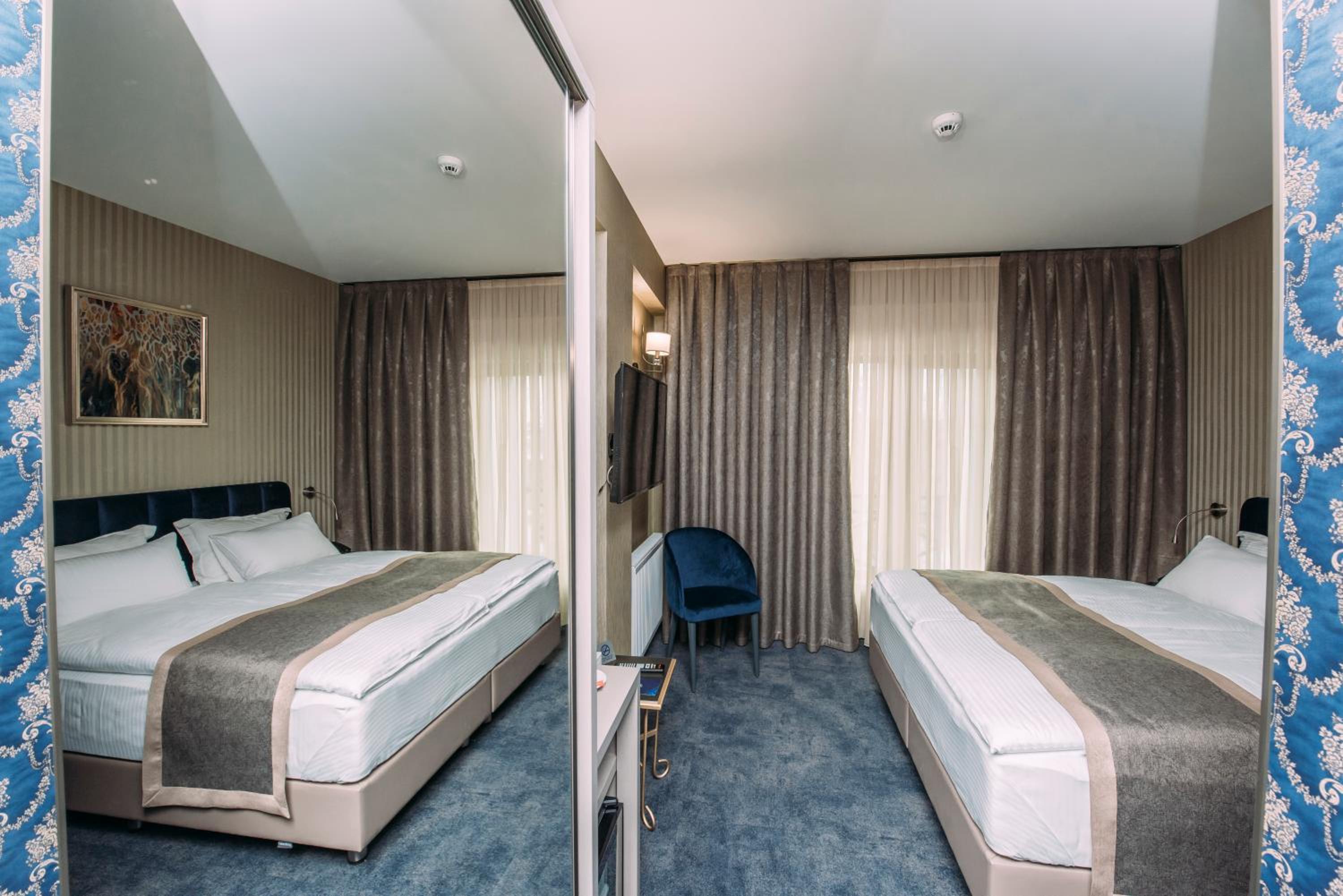 Family Suite - Photo 10