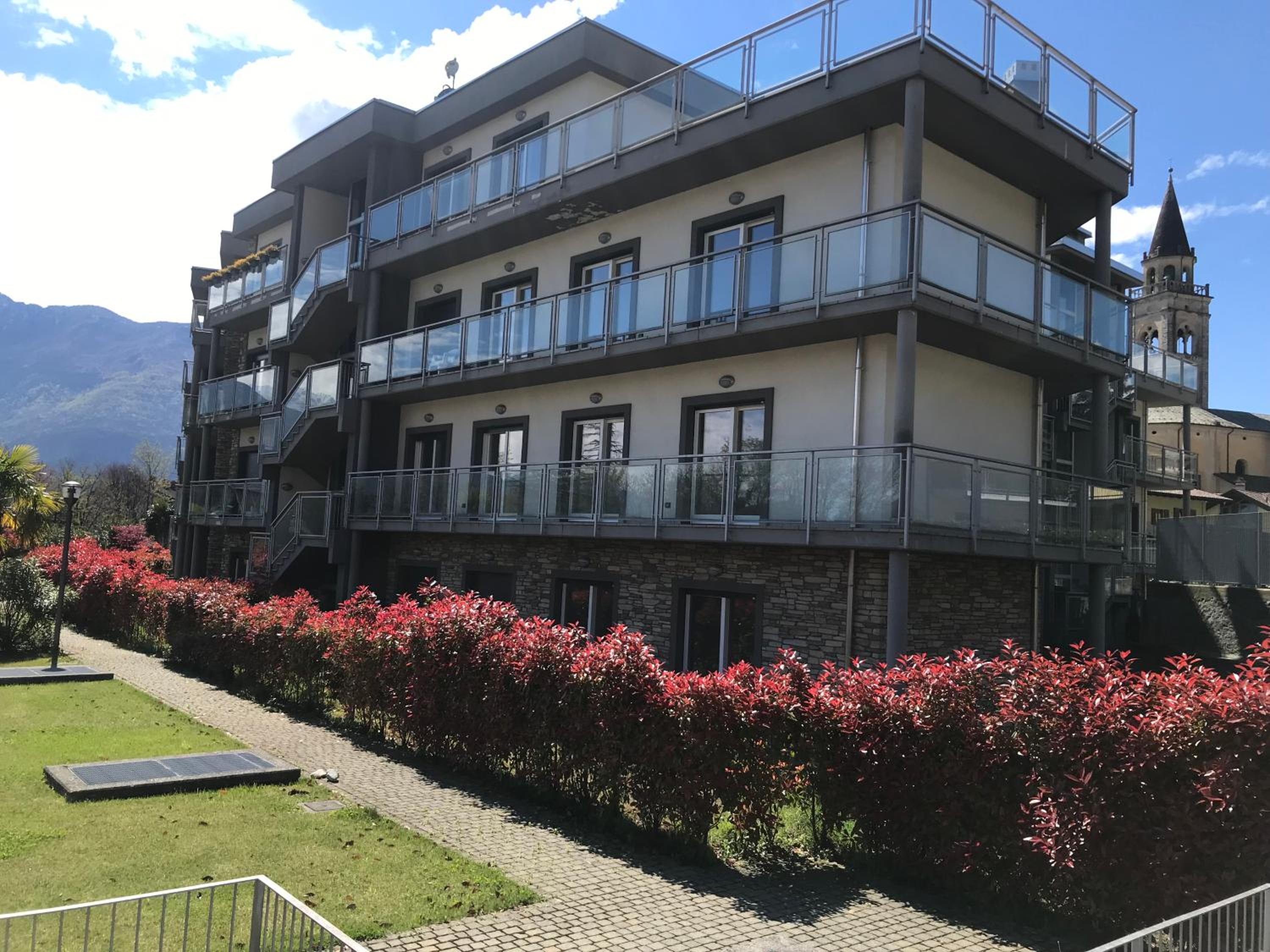 Apartment with Garden View - Photo 3