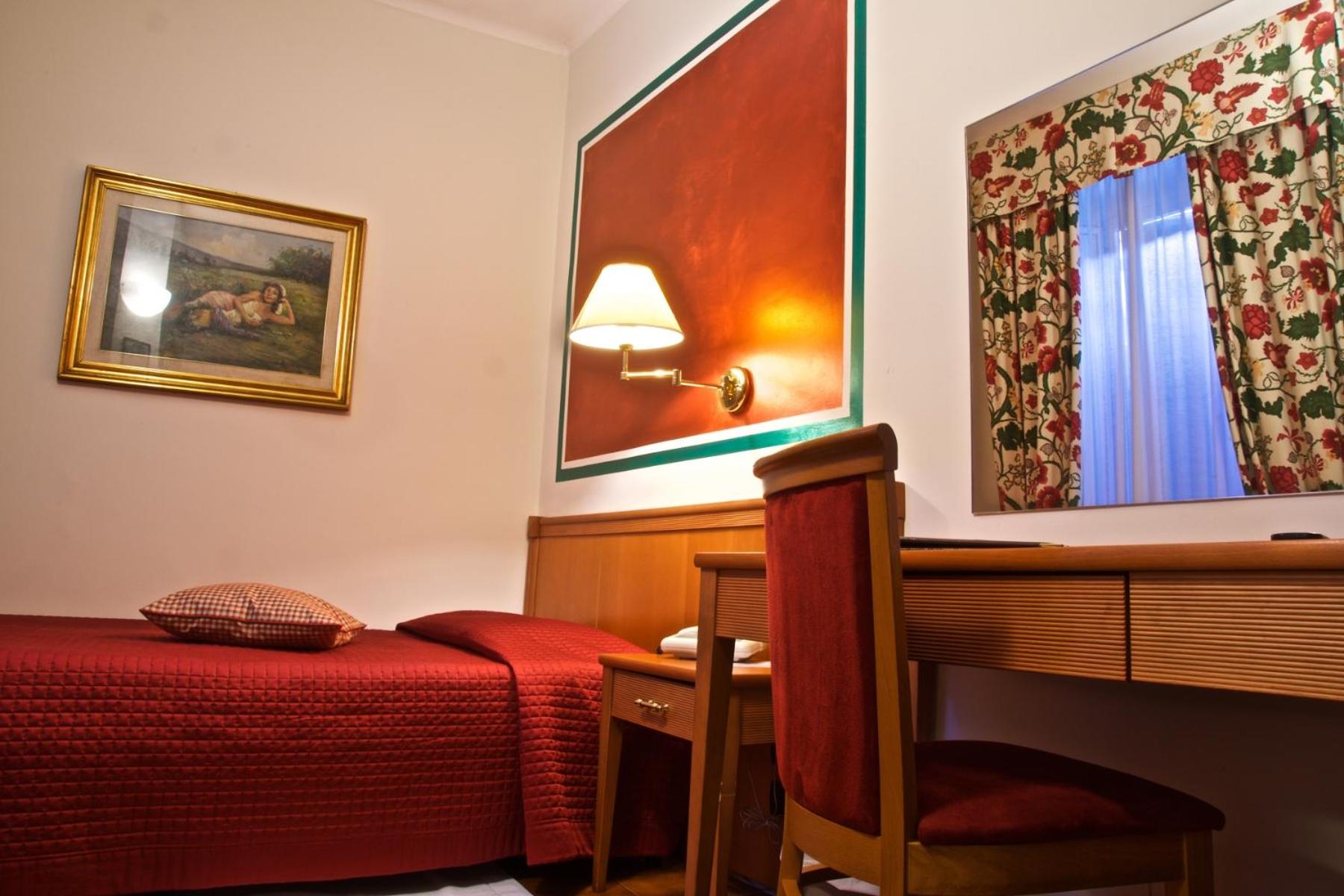 Comfort Single Room - Photo 1