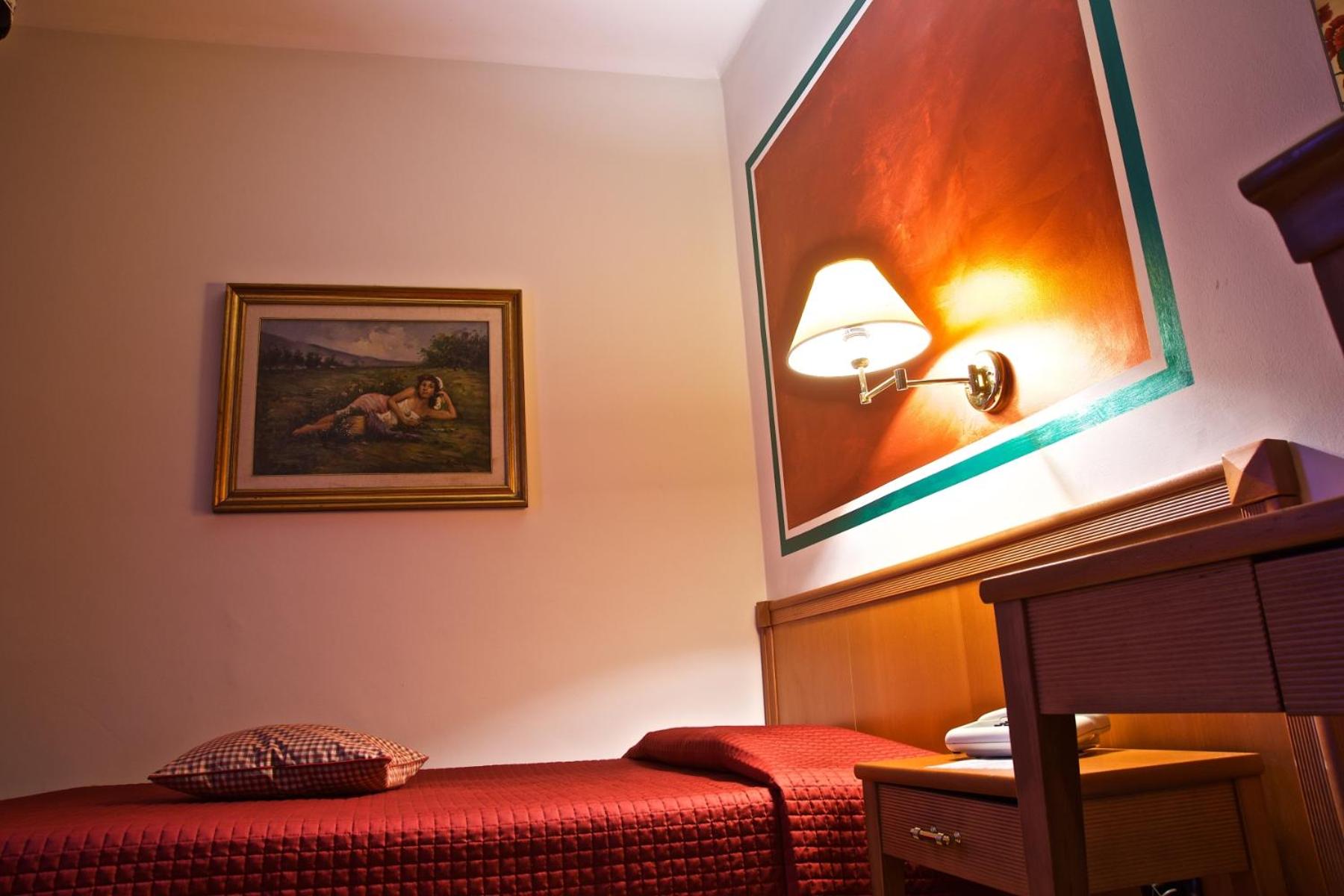 Comfort Single Room - Photo 3