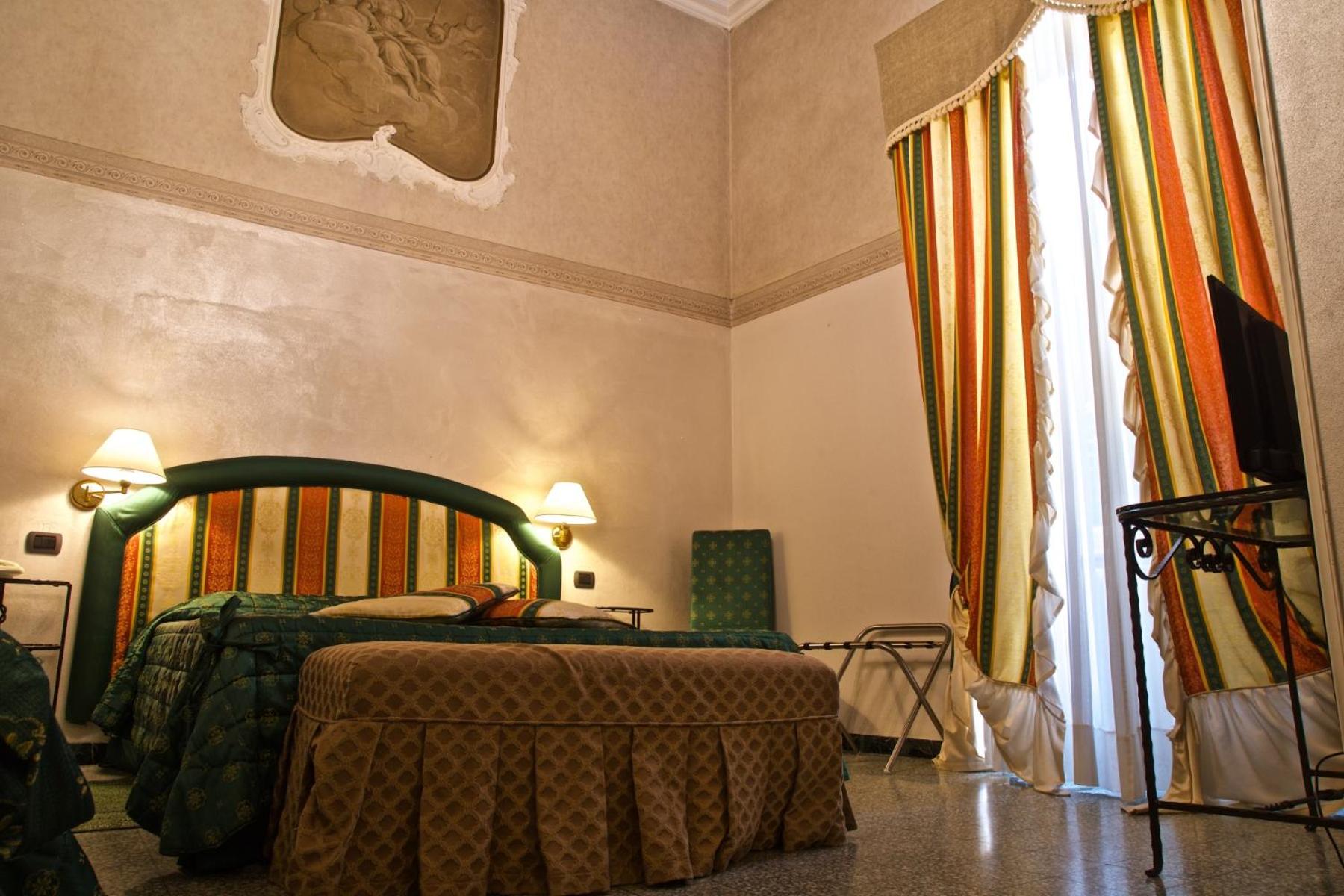 Quadruple Room - Photo 6