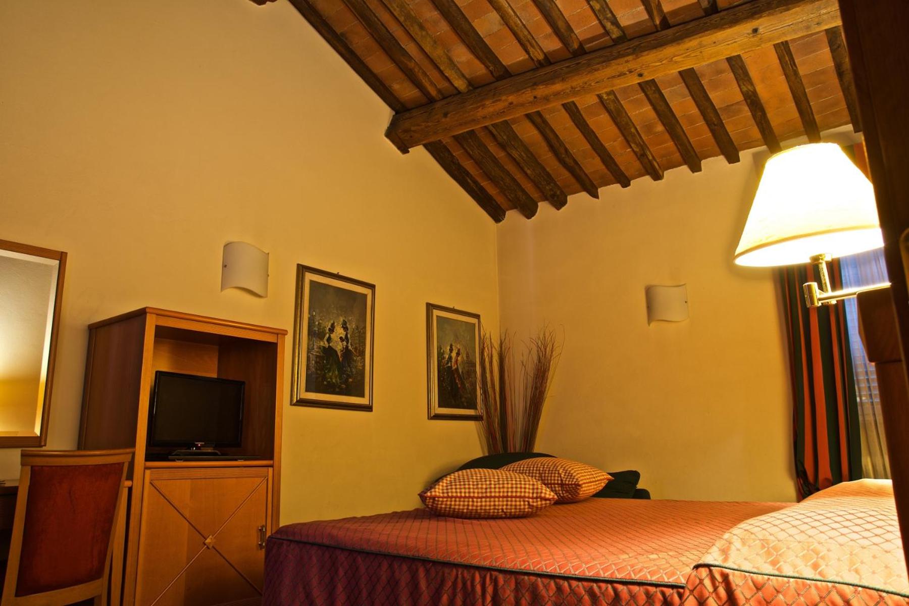Junior Suite - Photo 23